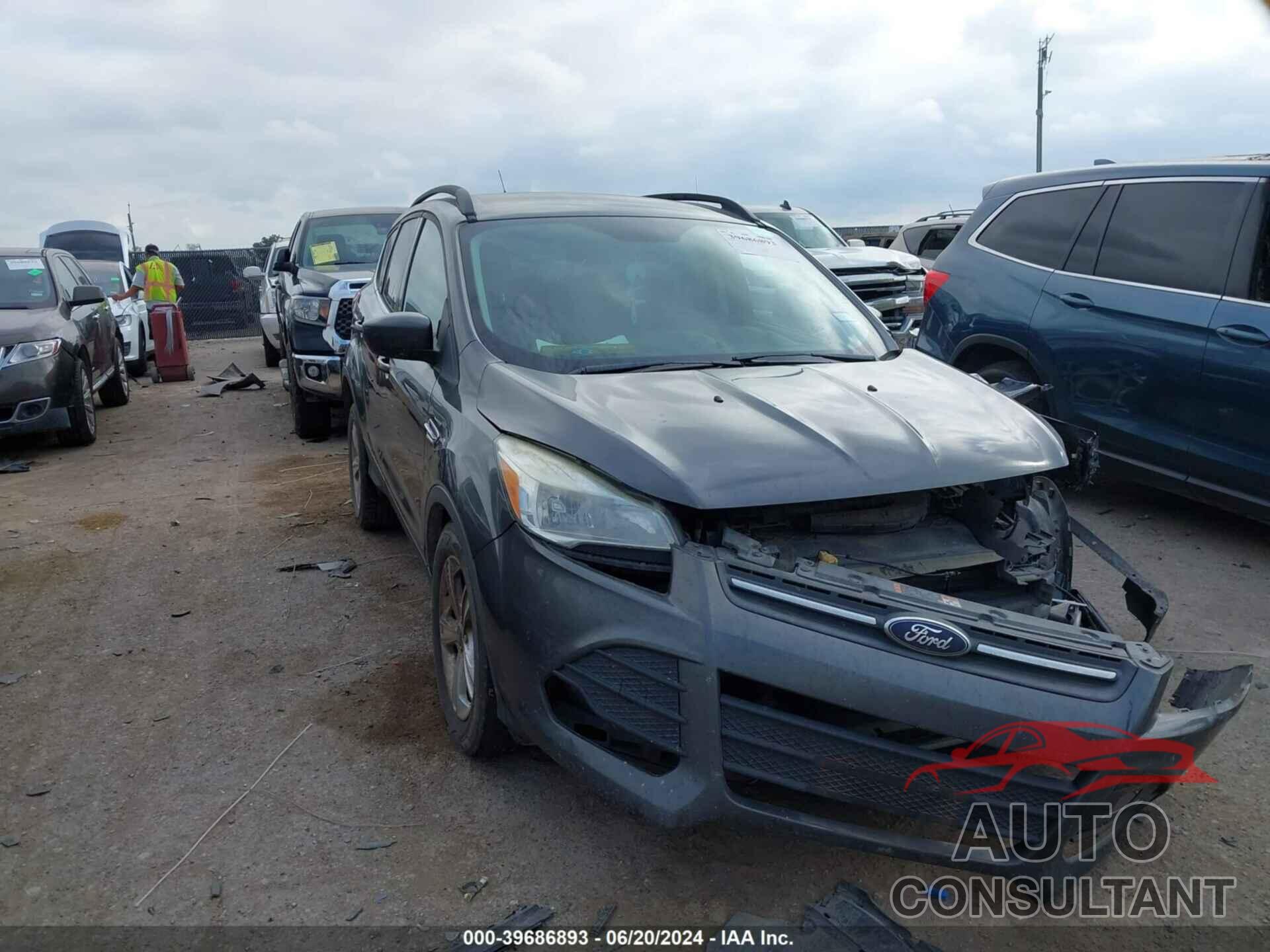 FORD ESCAPE 2016 - 1FMCU0GX0GUC62328