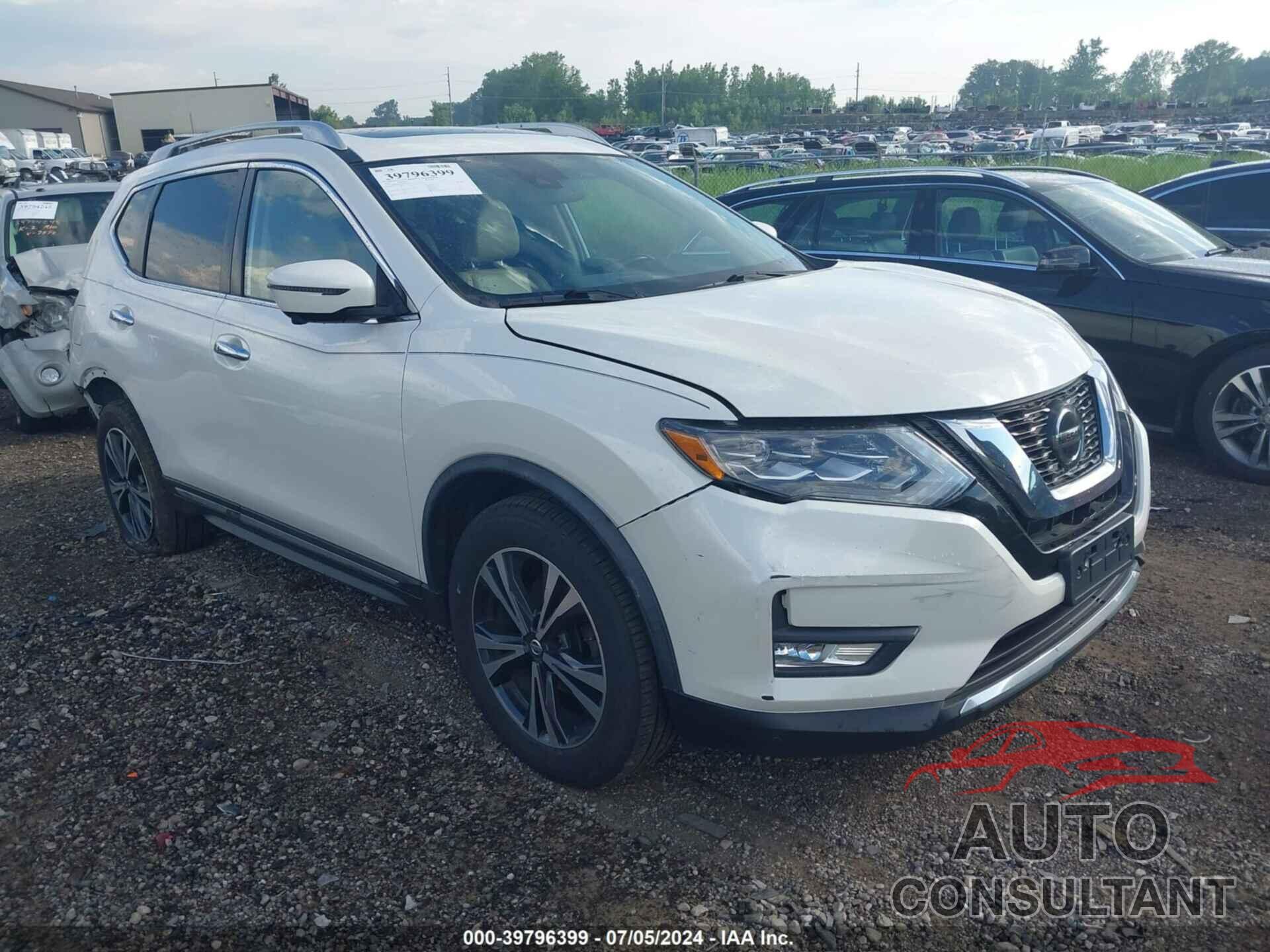 NISSAN ROGUE 2018 - JN8AT2MV2JW301921