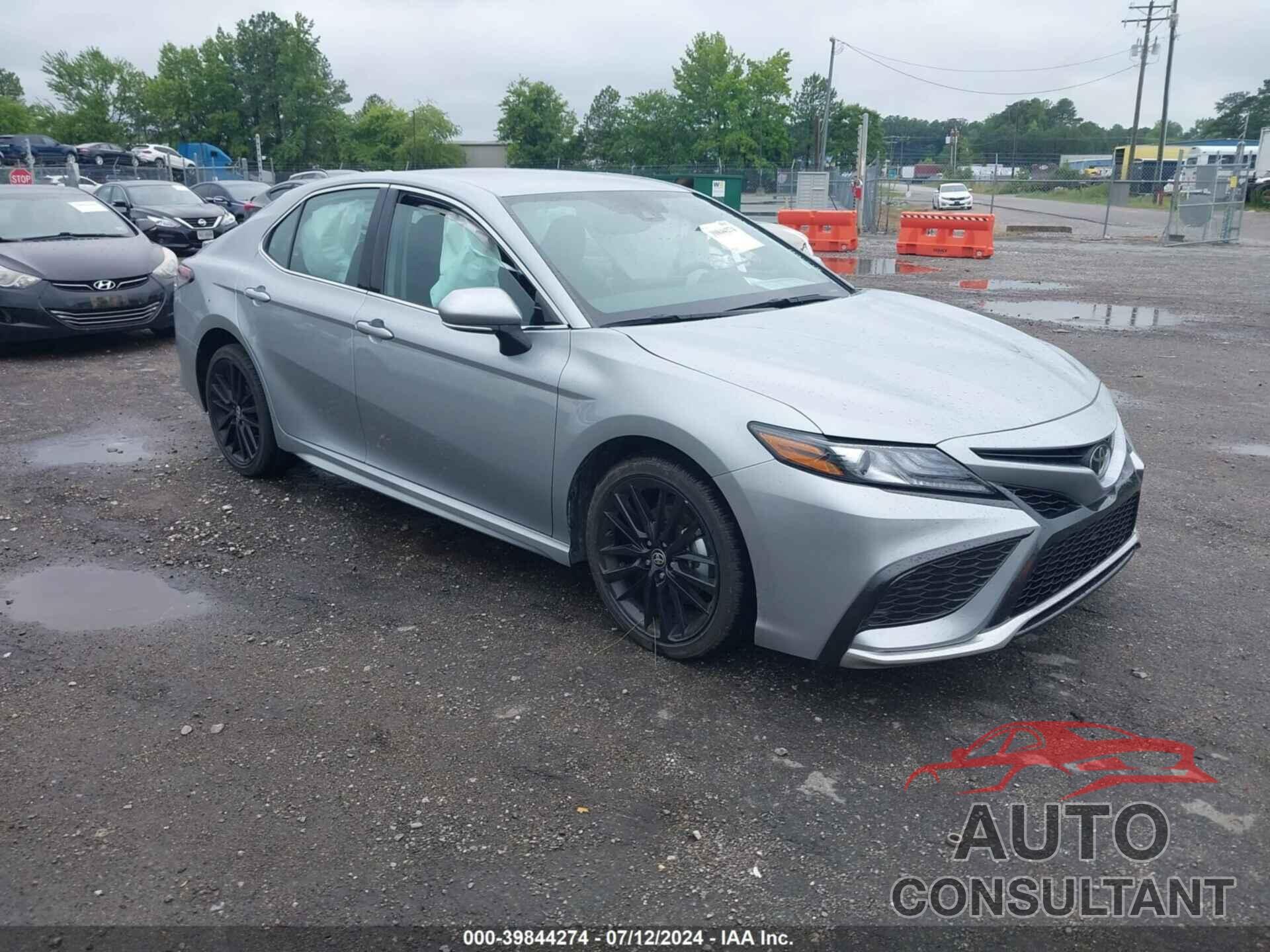 TOYOTA CAMRY 2023 - 4T1K61AK5PU183908