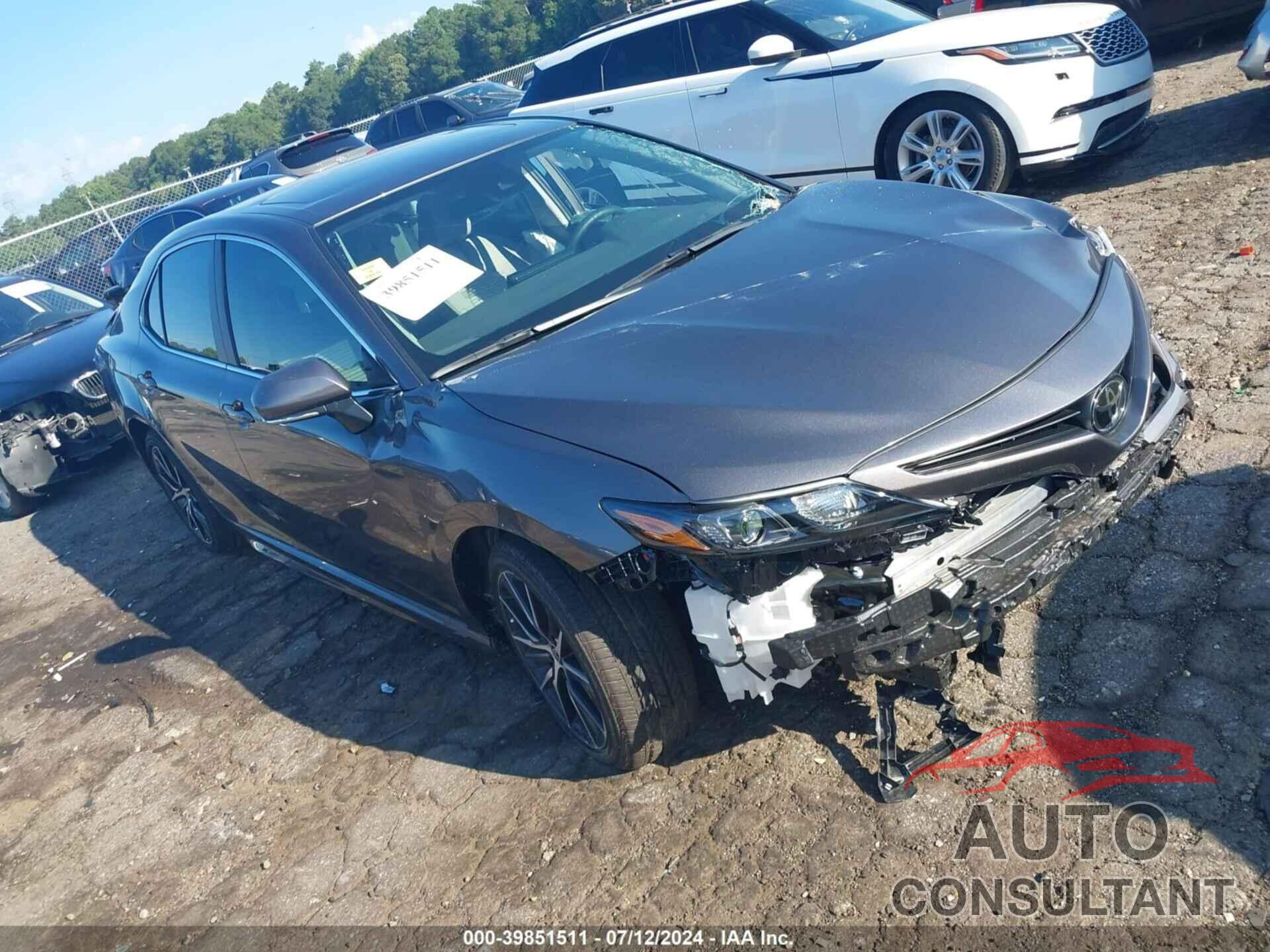 TOYOTA CAMRY 2024 - 4T1G11AK9RU915237