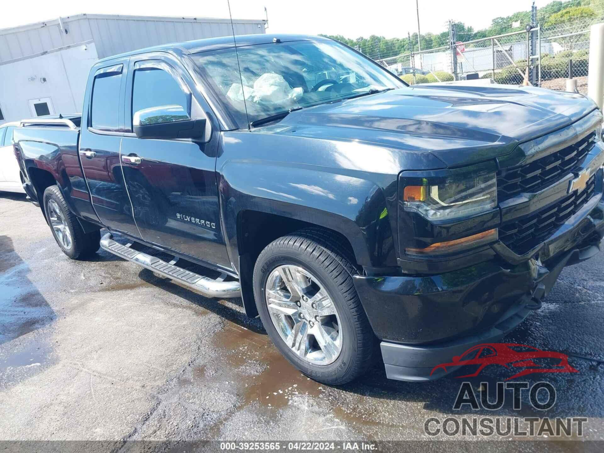 CHEVROLET SILVERADO 1500 2017 - 1GCRCPEC5HZ247953