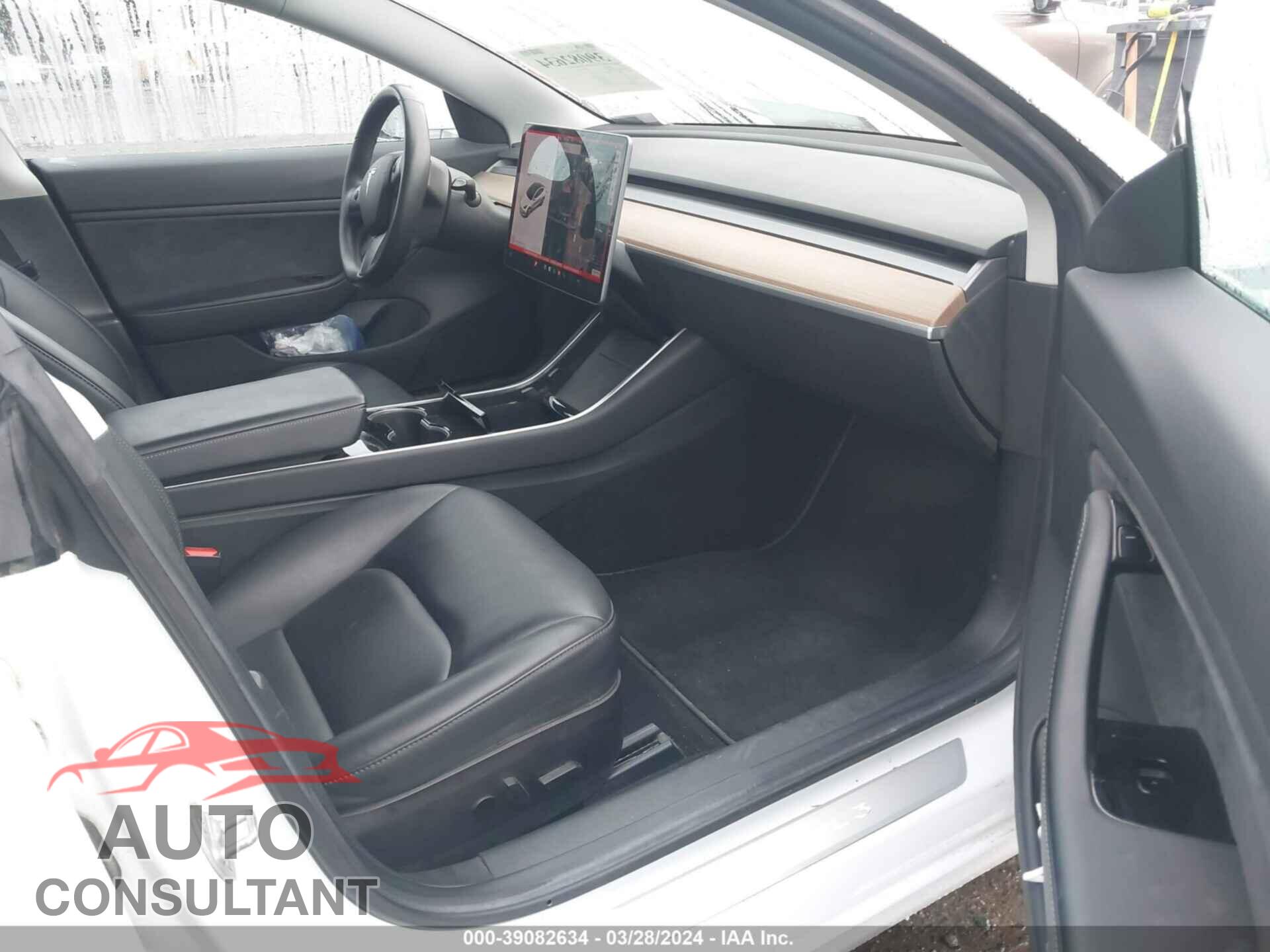 TESLA MODEL 3 2018 - 5YJ3E1EA8JF018450