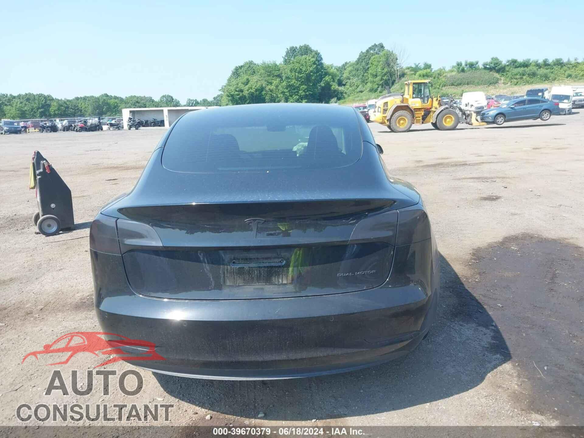 TESLA MODEL 3 2022 - 5YJ3E1EB9NF182126