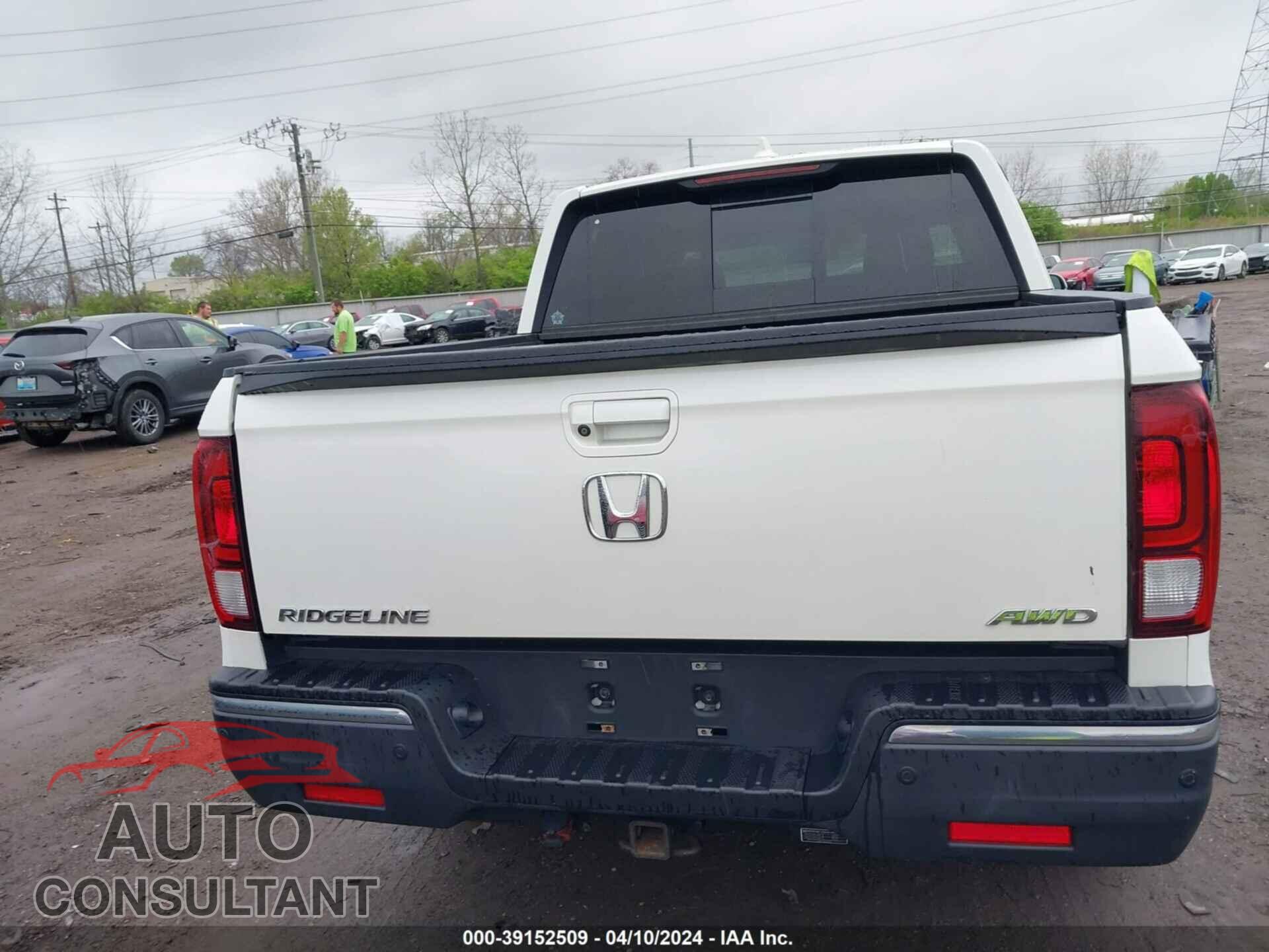 HONDA RIDGELINE 2017 - 5FPYK3F70HB028498