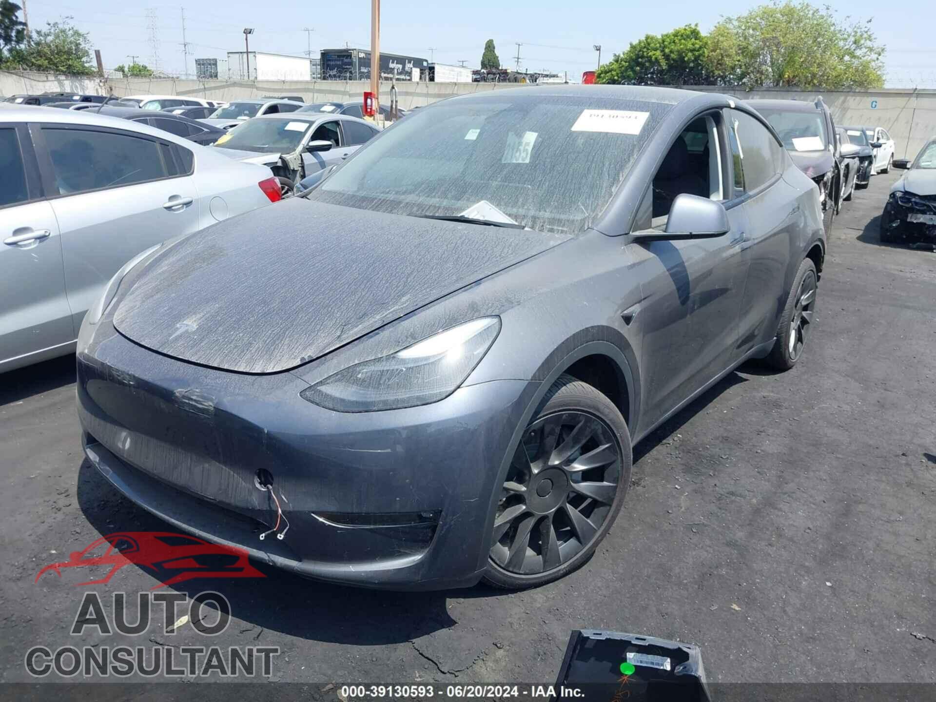 TESLA MODEL Y 2023 - 7SAYGAEE9PF940921