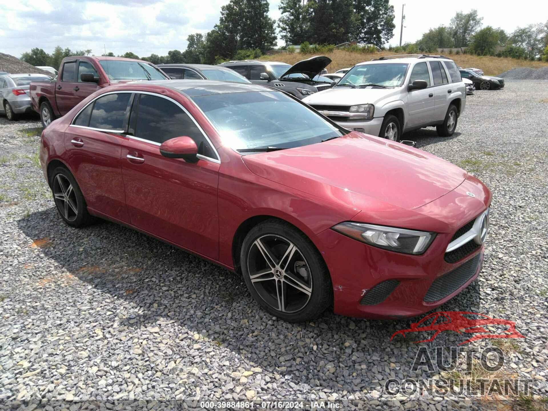 MERCEDES-BENZ A 220 2021 - W1K3G4EB9MJ297642