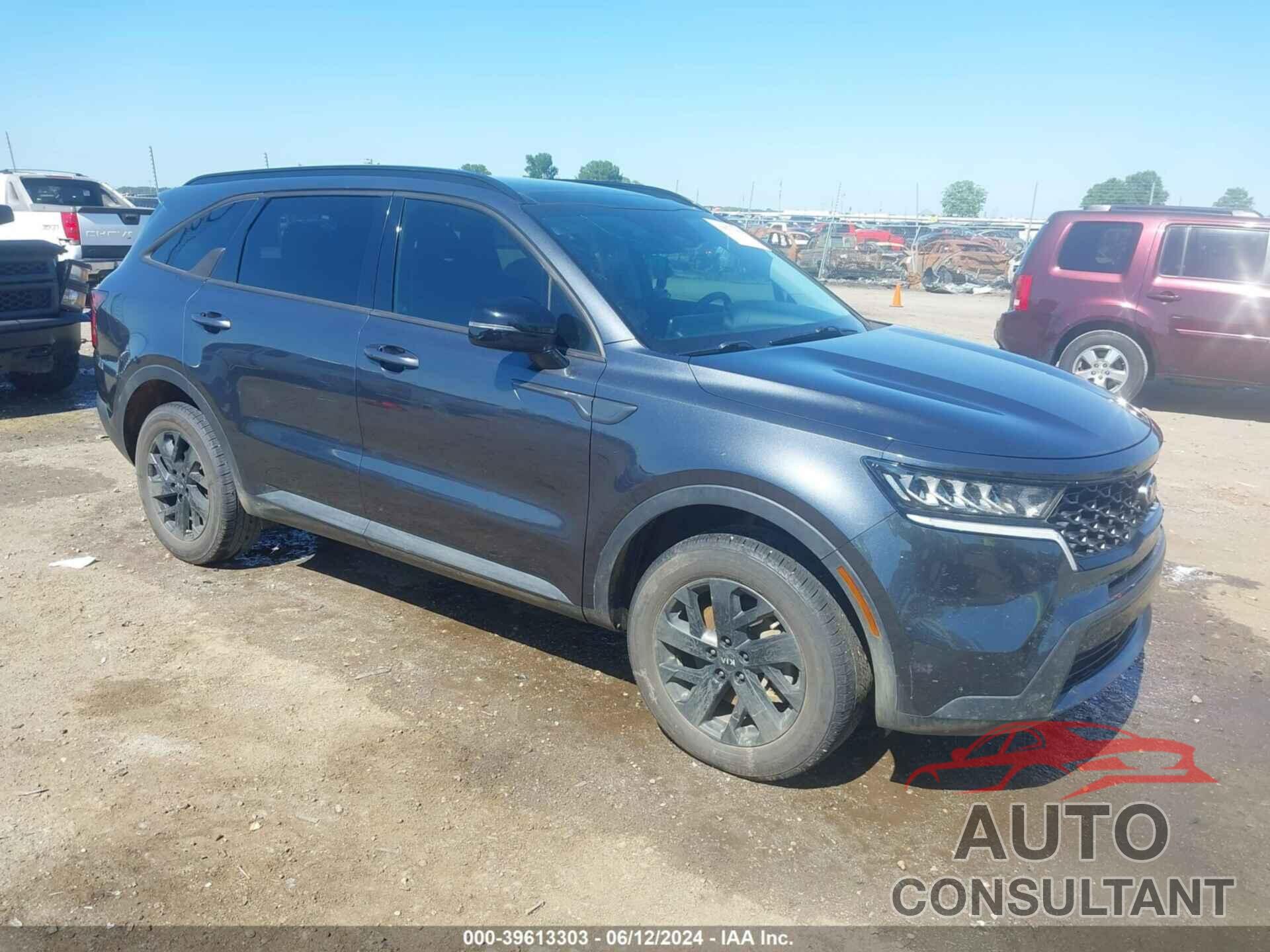 KIA SORENTO 2021 - 5XYRLDLC9MG030190