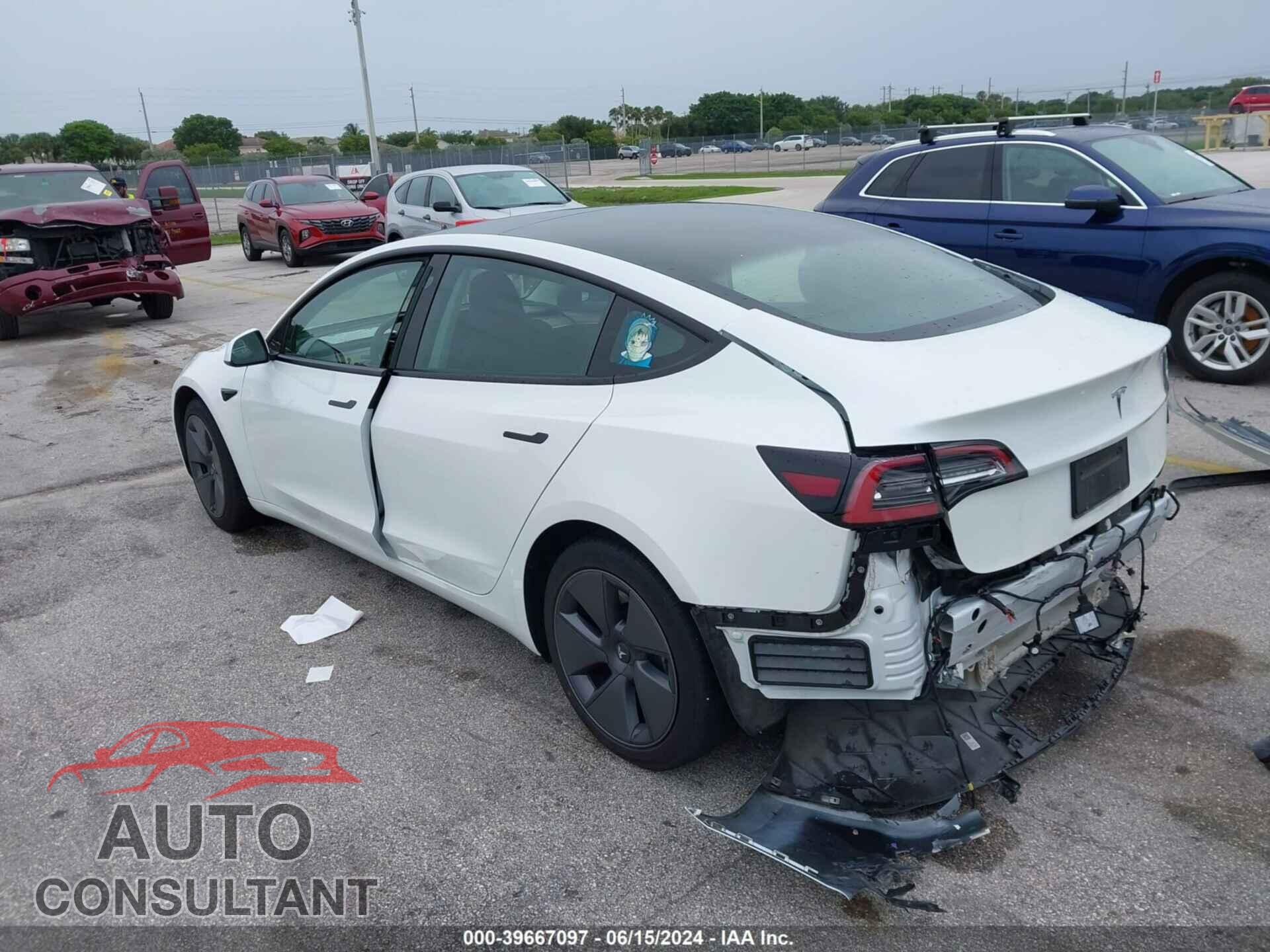 TESLA MODEL 3 2022 - 5YJ3E1EAXNF305827