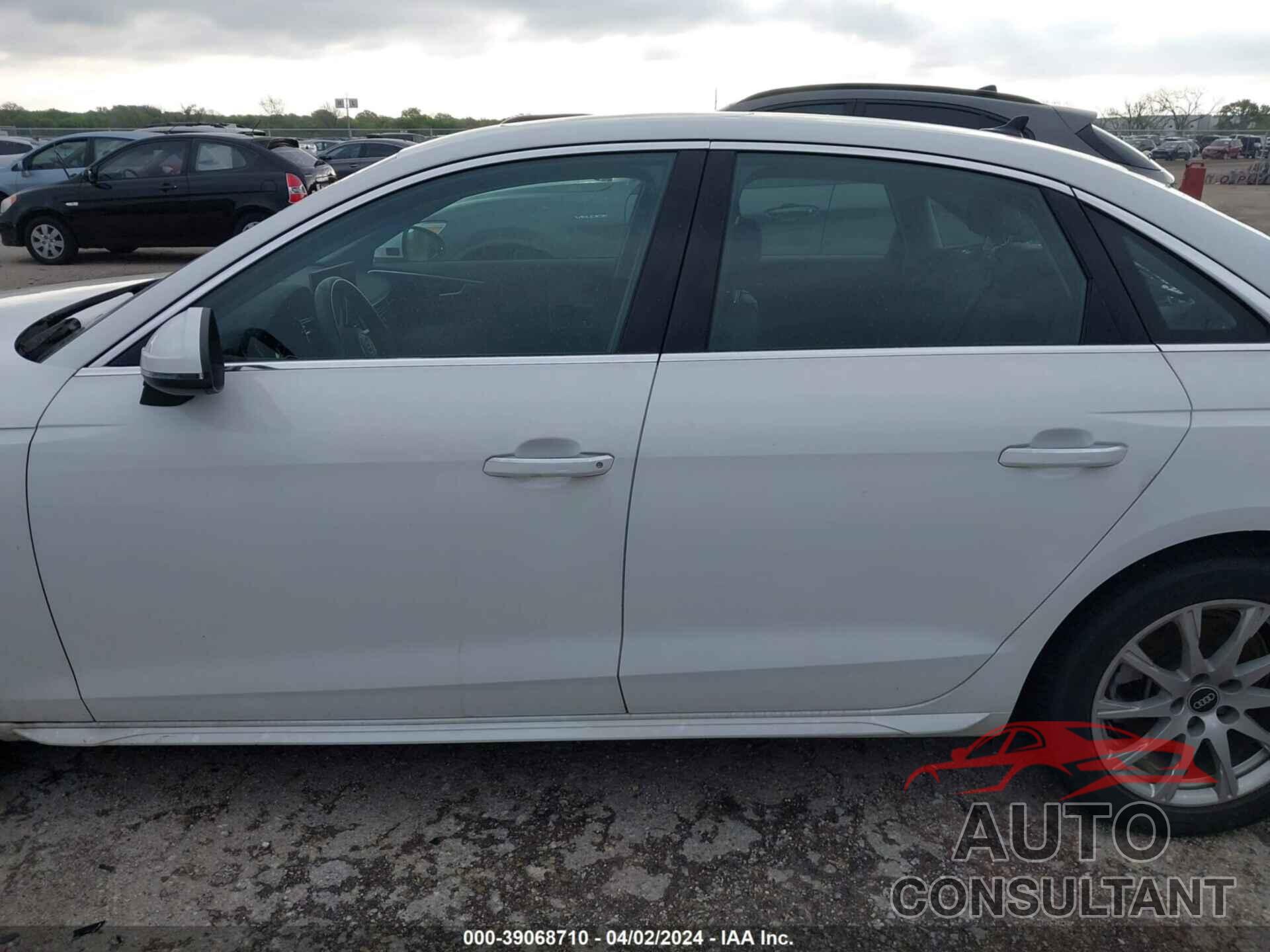 AUDI A4 2021 - WAUABAF45MN009460