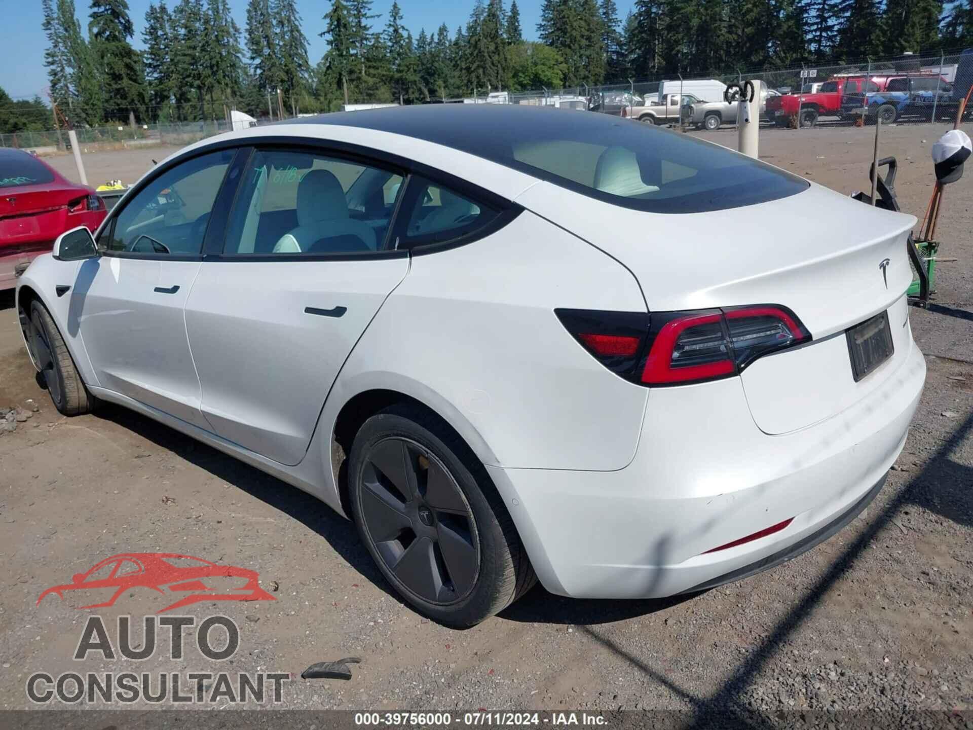TESLA MODEL 3 2022 - 5YJ3E1EB1NF270331