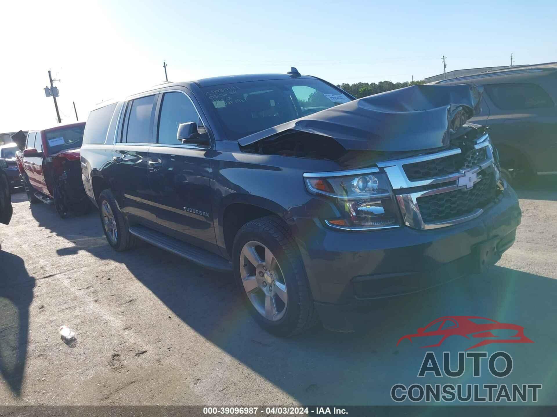 CHEVROLET SUBURBAN 2019 - 1GNSCGKC4KR371961