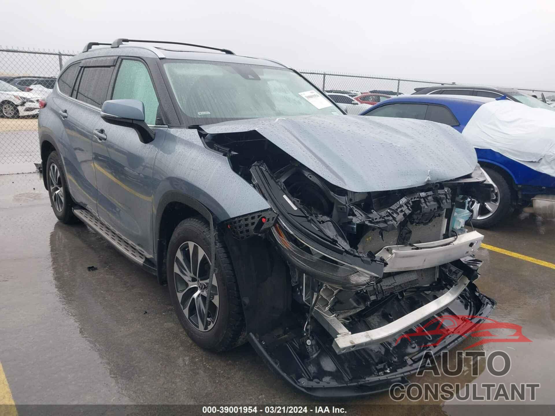 TOYOTA HIGHLANDER 2021 - 5TDGZRAH3MS066042