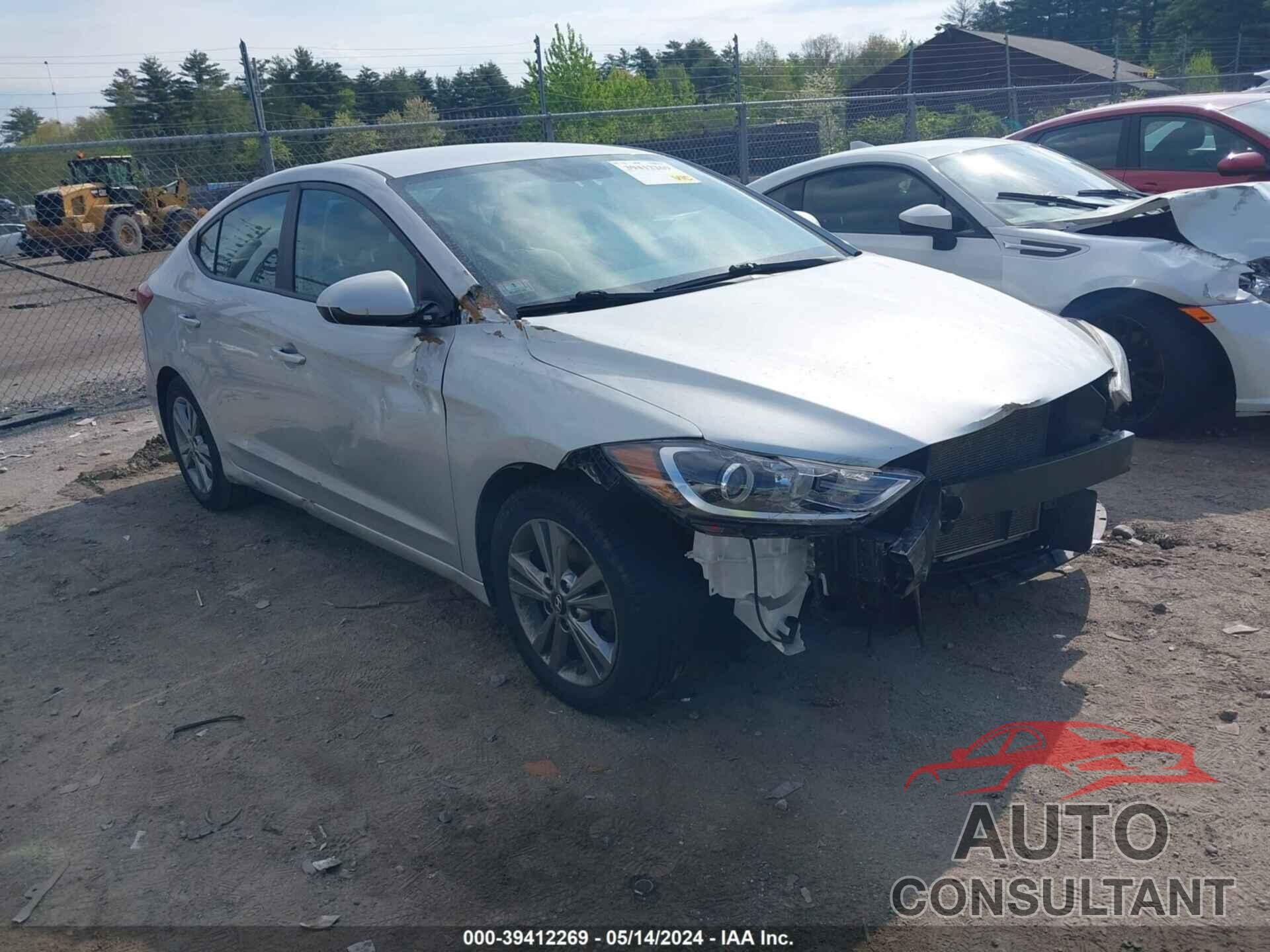 HYUNDAI ELANTRA 2017 - KMHD84LF1HU211483