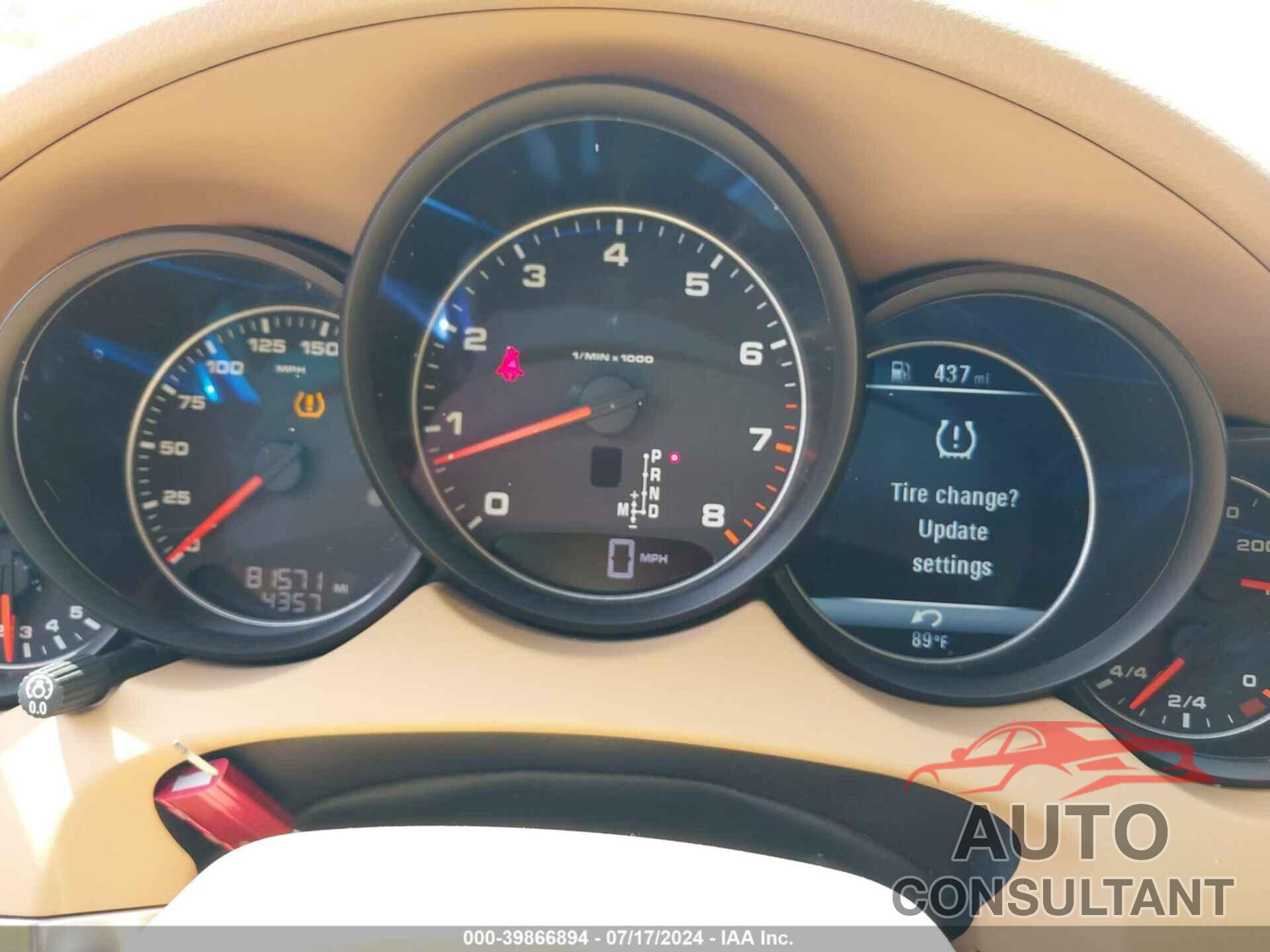 PORSCHE CAYENNE 2017 - WP1AA2A25HKA83601