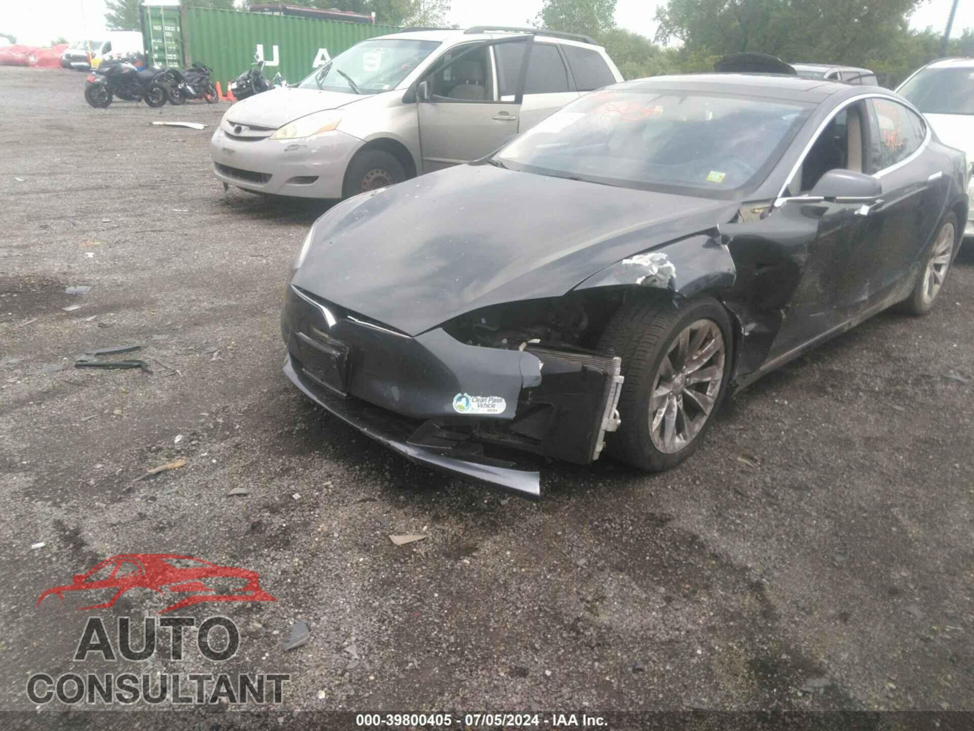 TESLA MODEL S 2017 - 5YJSA1E21HF186599