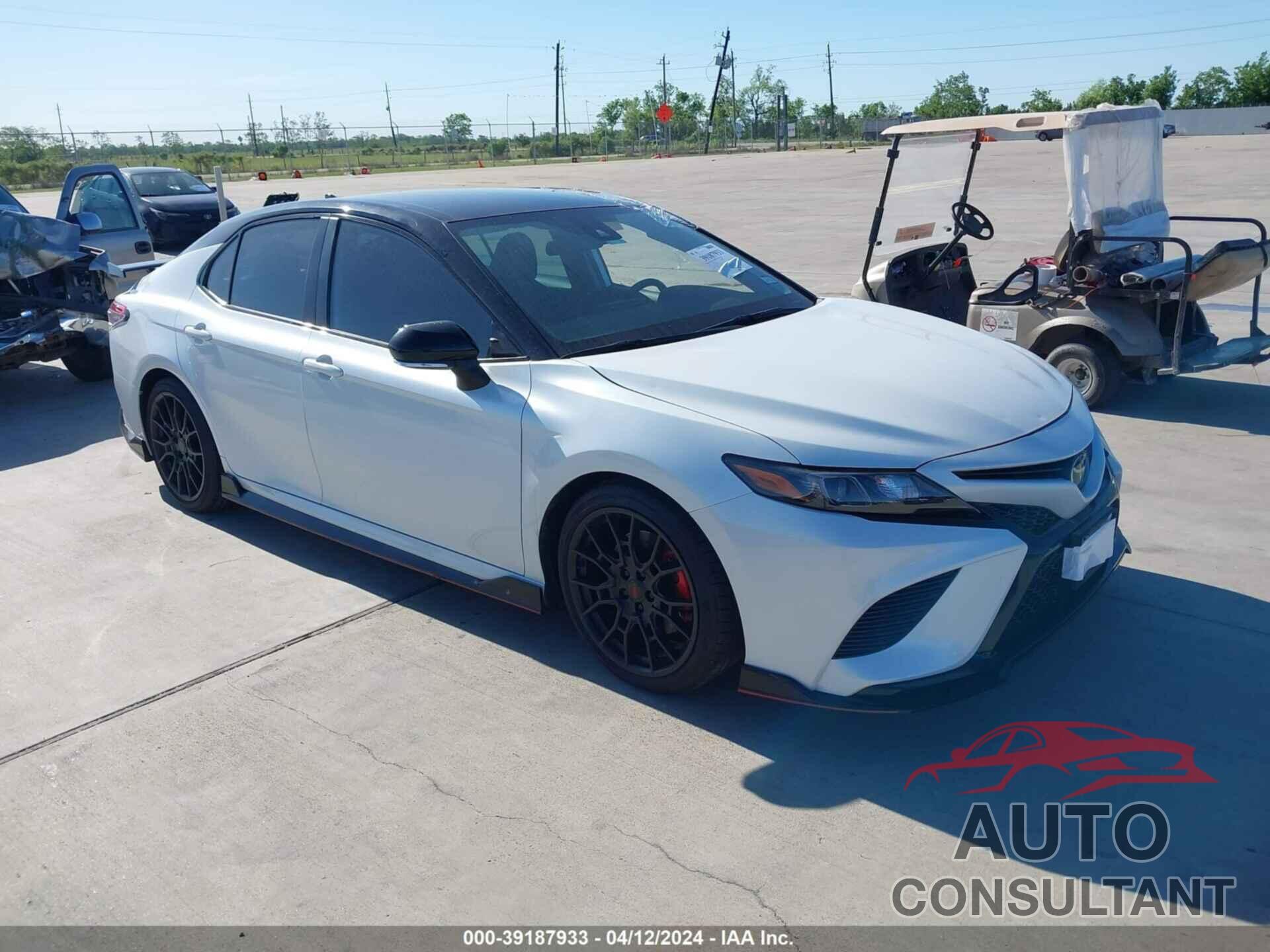 TOYOTA CAMRY 2023 - 4T1KZ1AK2PU081196