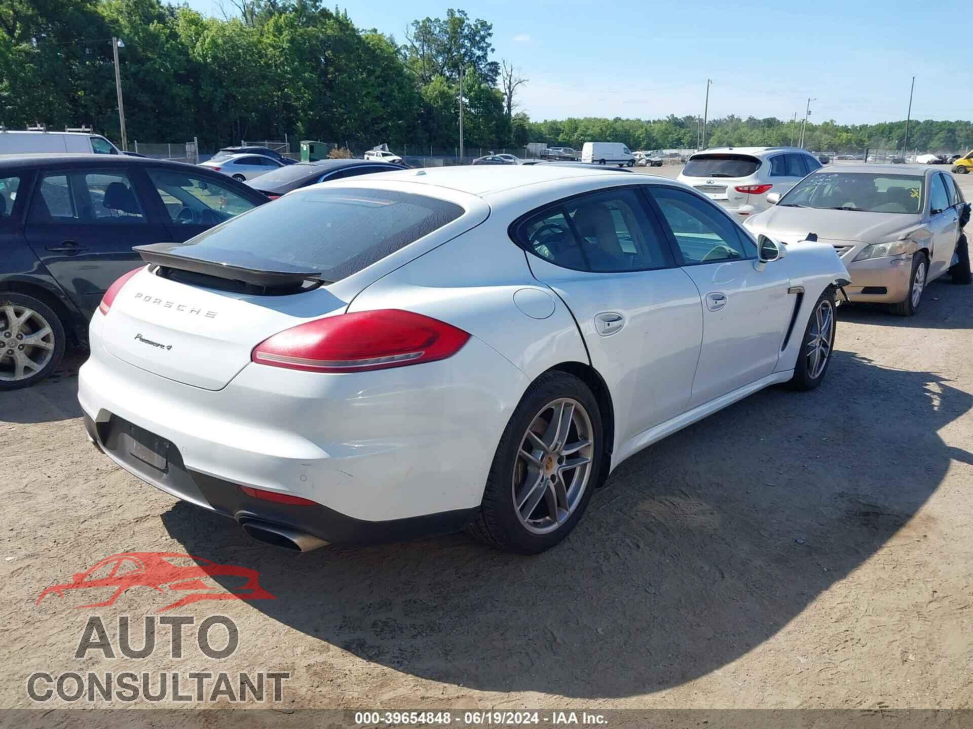 PORSCHE PANAMERA 2016 - WP0AA2A71GL001899