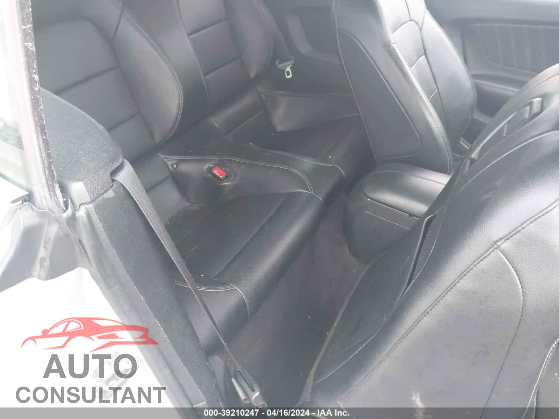 FORD MUSTANG 2017 - 1FATP8UH6H5204622