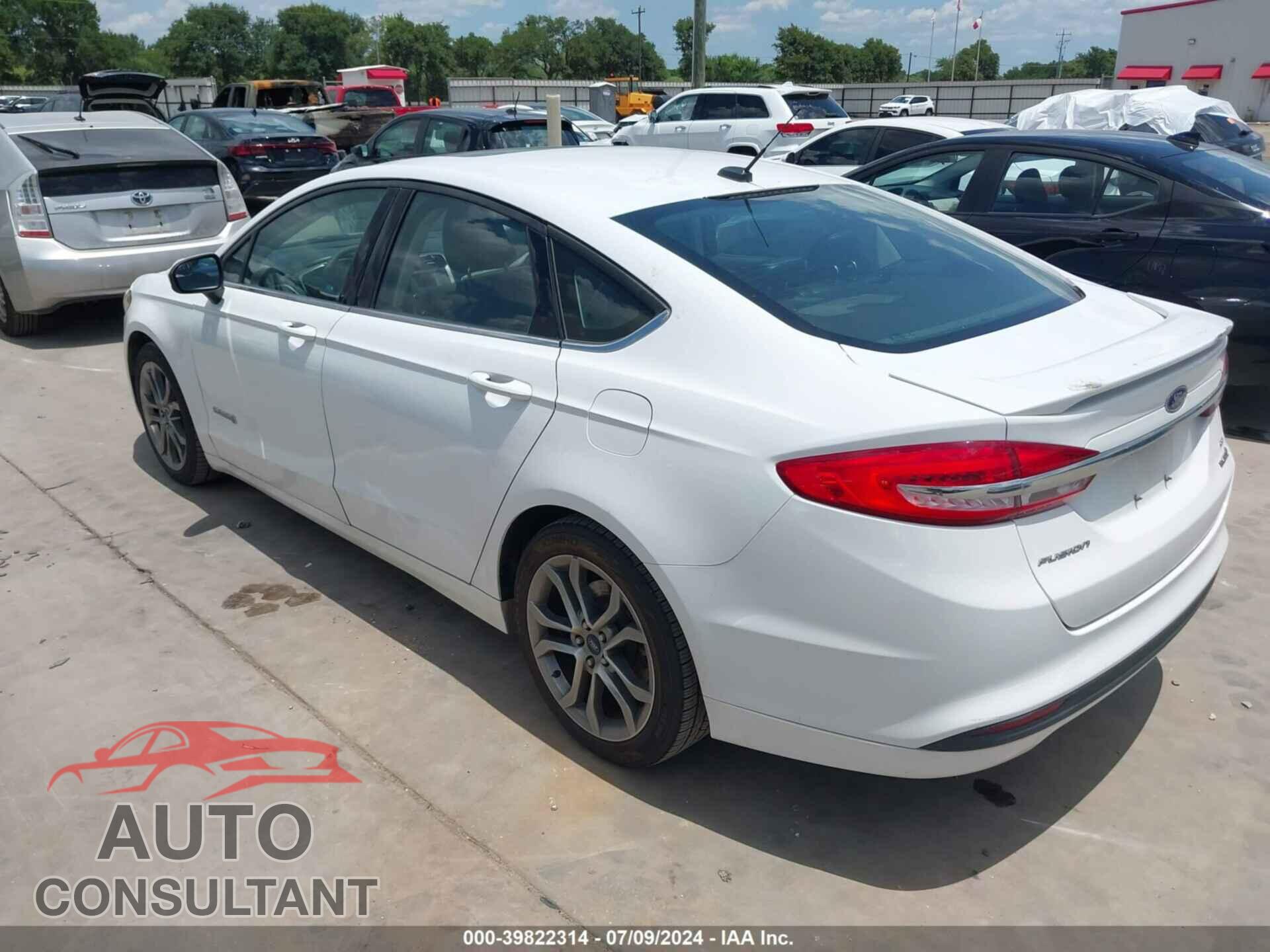 FORD FUSION HYBRID 2017 - 3FA6P0LU2HR296077