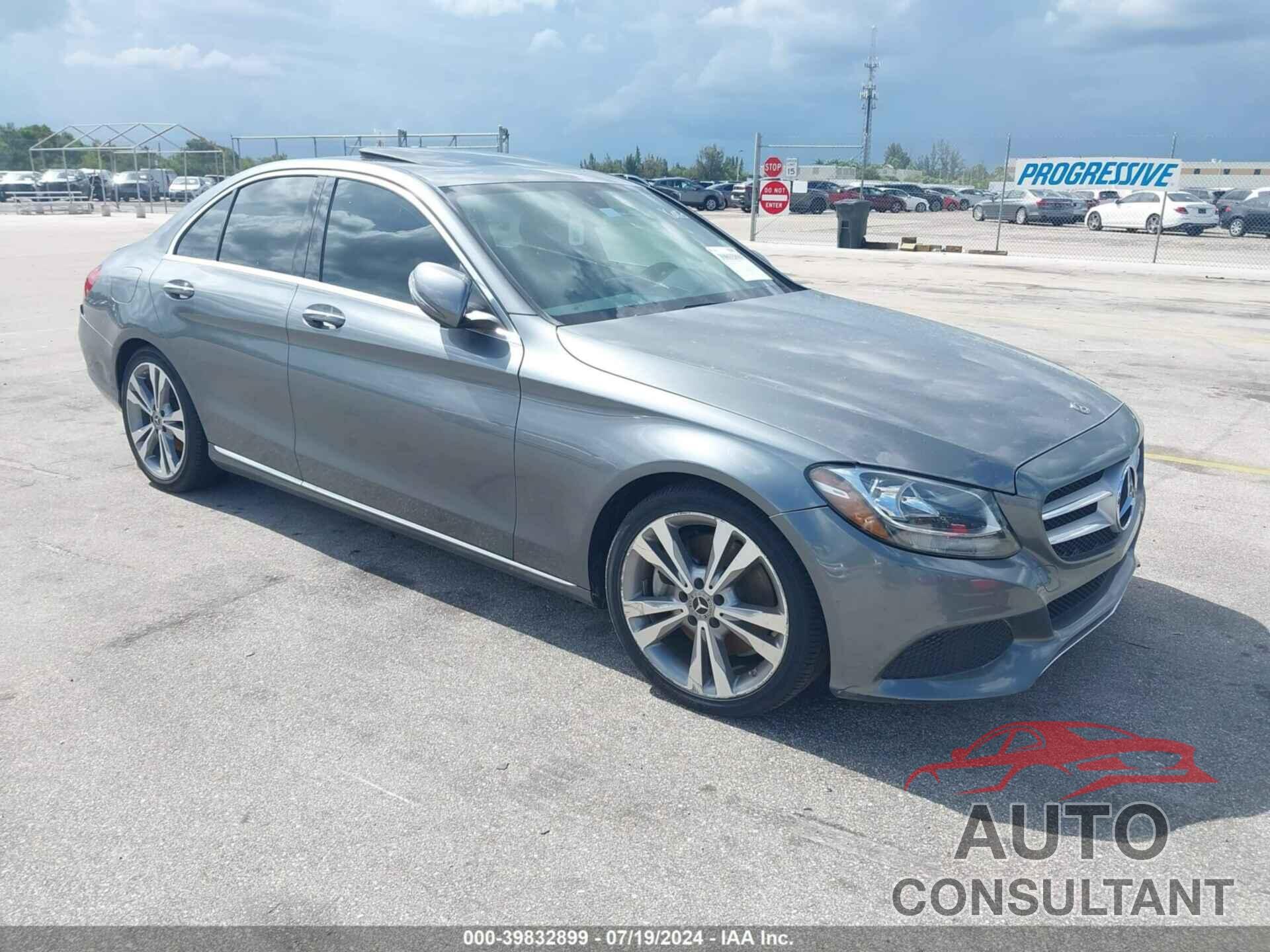 MERCEDES-BENZ C 300 2018 - 55SWF4JB0JU273781