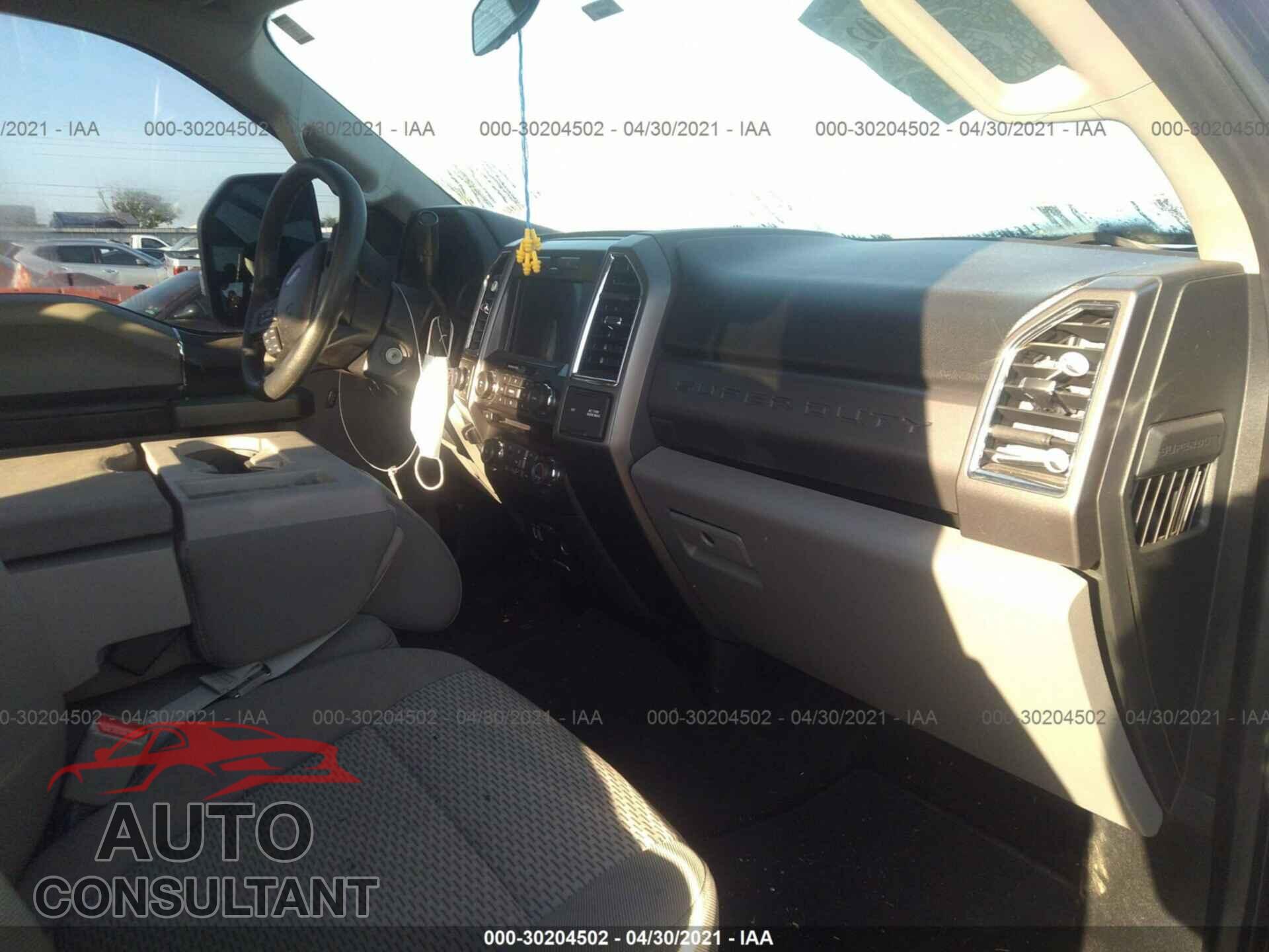 FORD SUPER DUTY F-250 SRW 2017 - 1FT7W2B68HEC78136