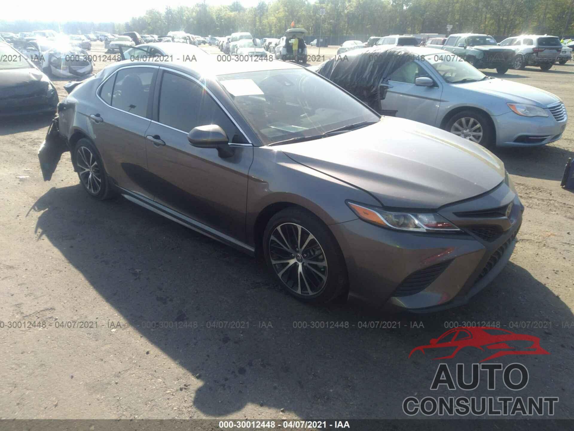 TOYOTA CAMRY 2020 - 4T1G11AK5LU366627