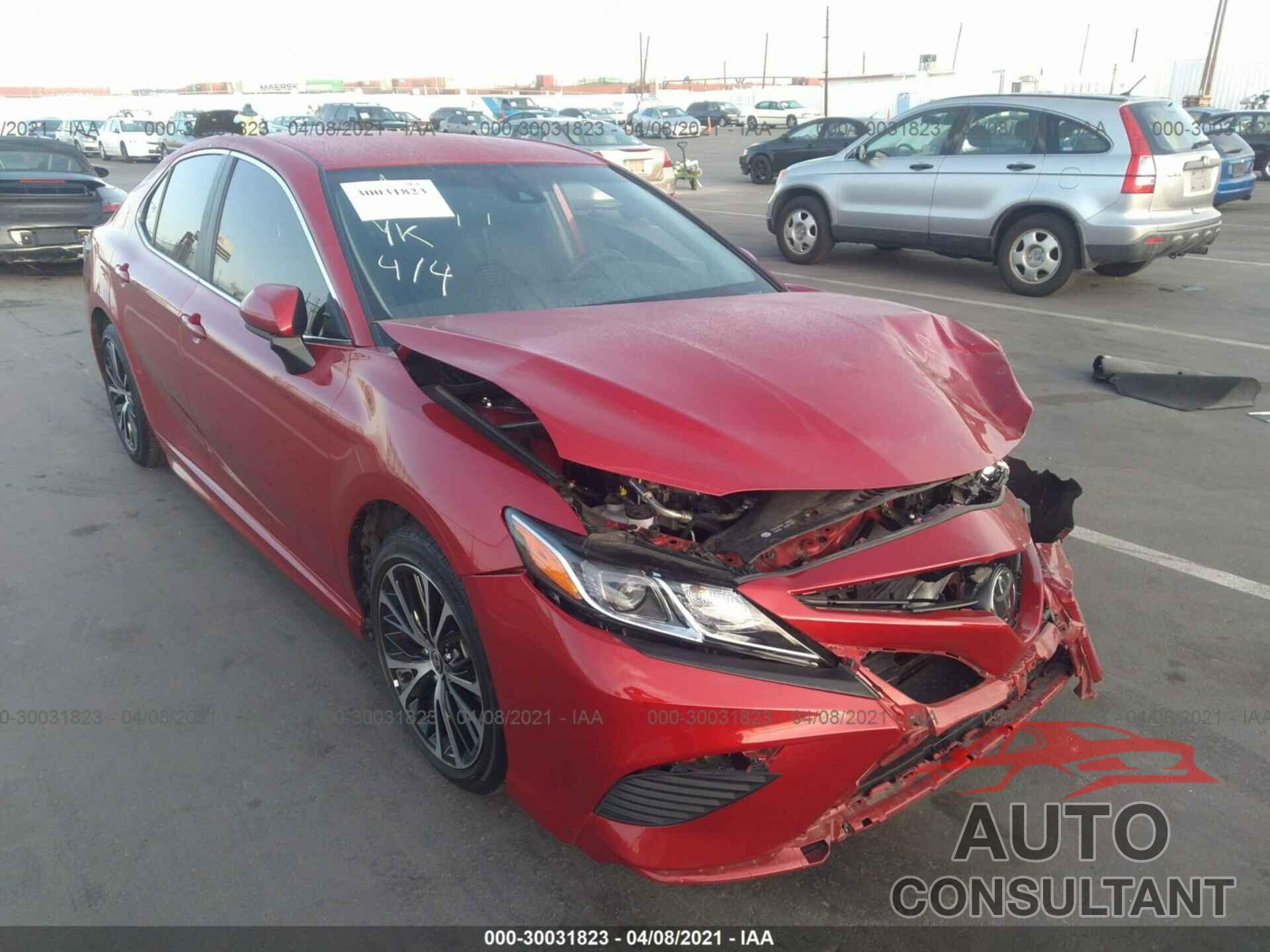 TOYOTA CAMRY 2020 - 4T1G11AK8LU369117