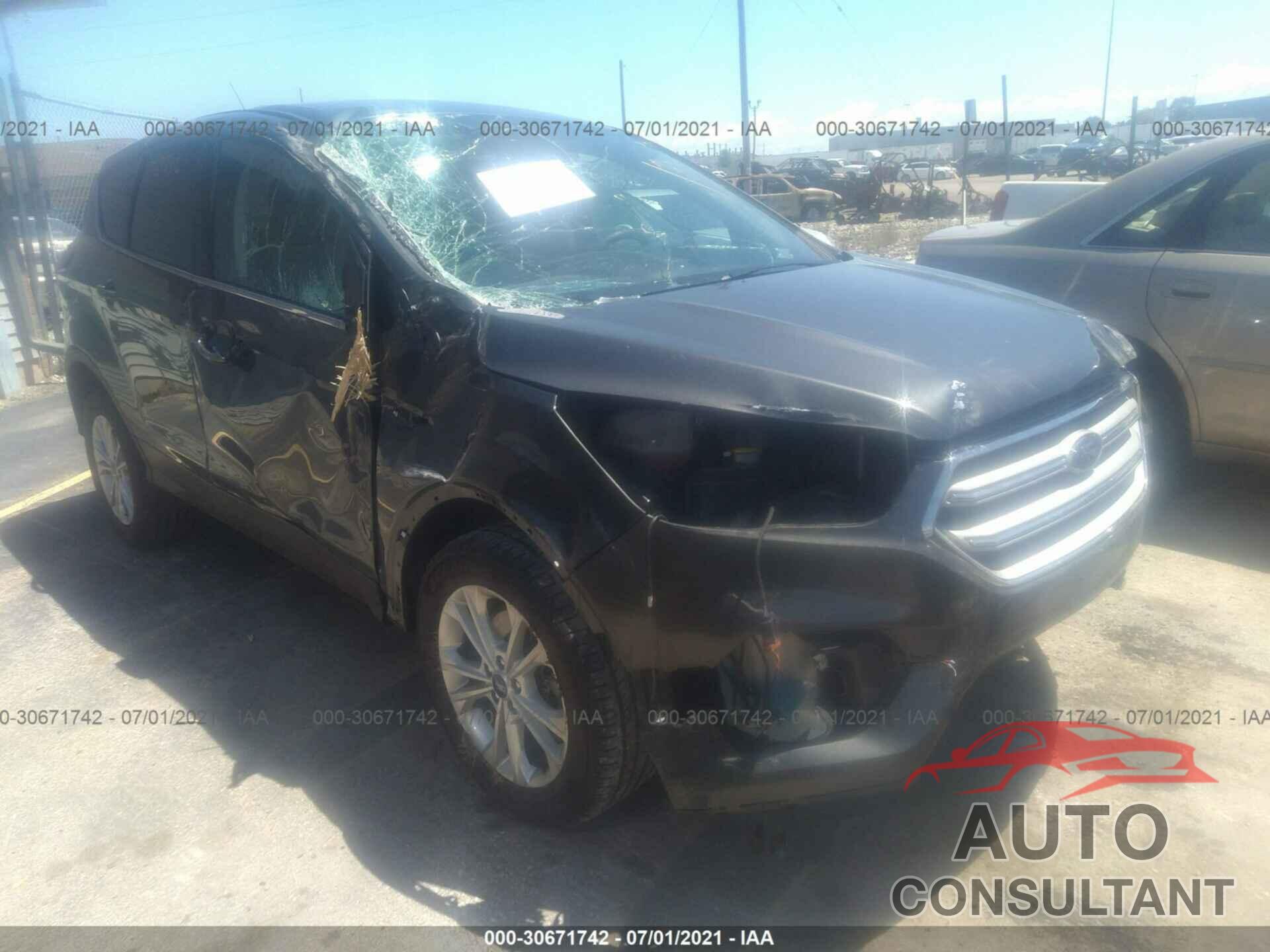 FORD ESCAPE 2019 - 1FMCU9G9XKUB07459