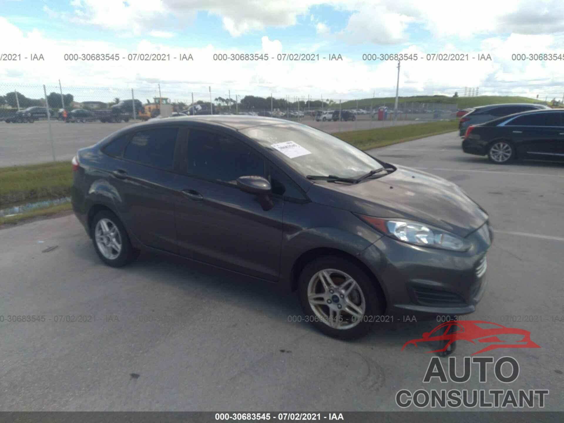 FORD FIESTA 2018 - 3FADP4BJ4JM101430