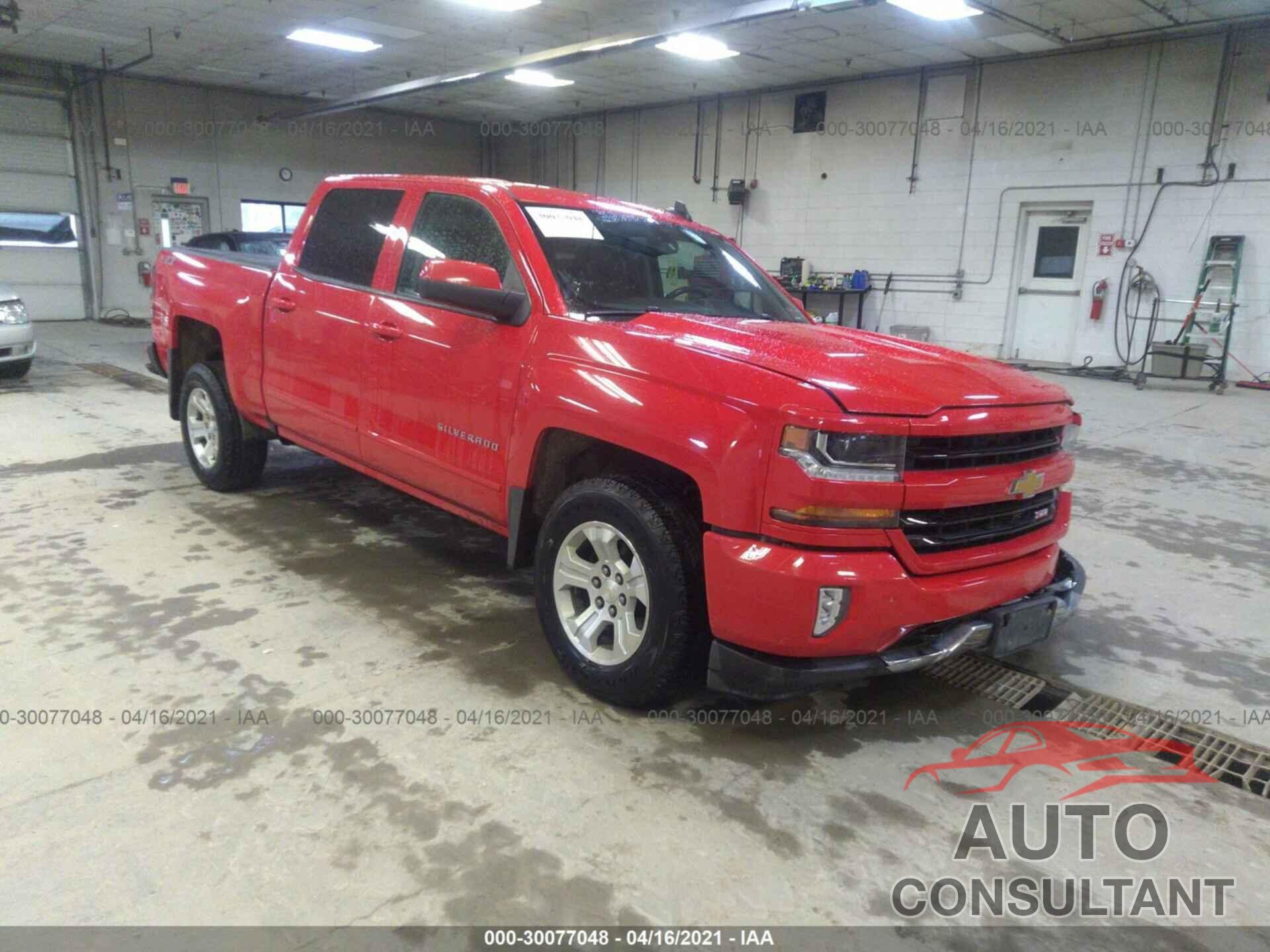 CHEVROLET SILVERADO 1500 2018 - 3GCUKREC4JG573841