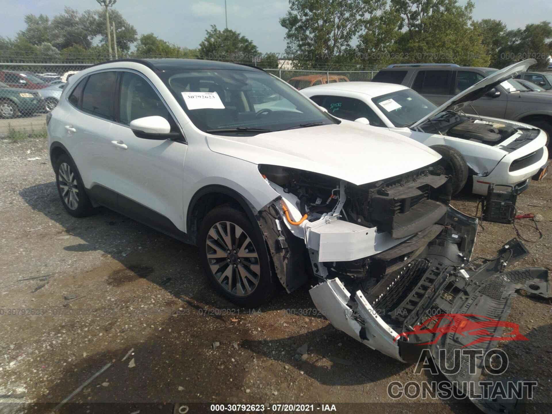 FORD ESCAPE 2020 - 1FMCU9DZ5LUB11828