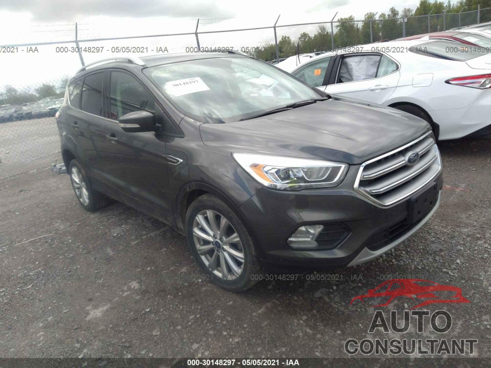 FORD ESCAPE 2017 - 1FMCU0JD4HUB38997