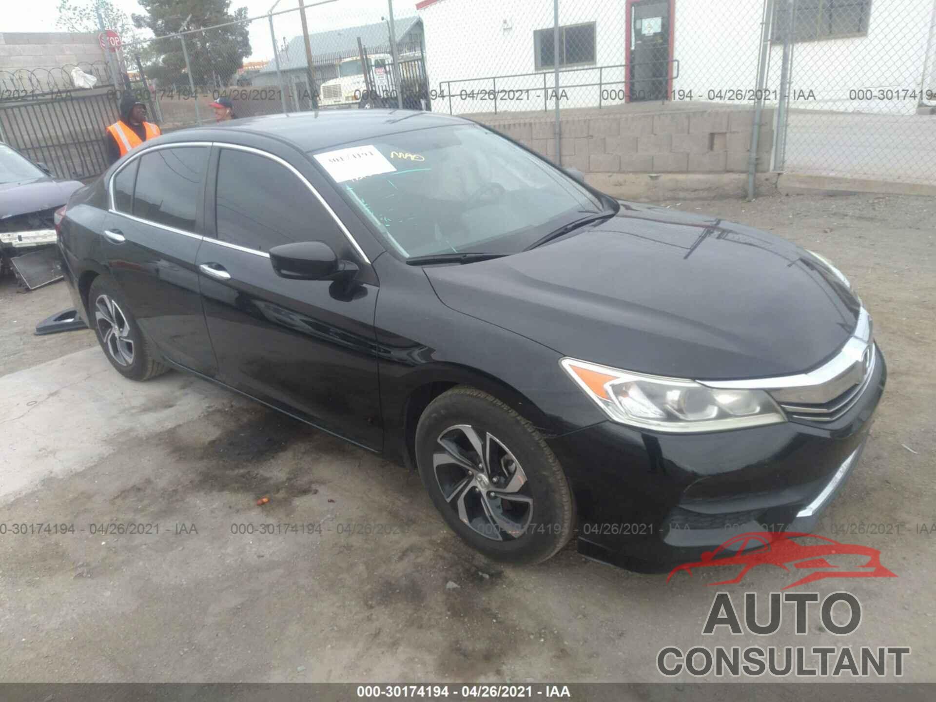 HONDA ACCORD SEDAN 2016 - 1HGCR2F38GA043782