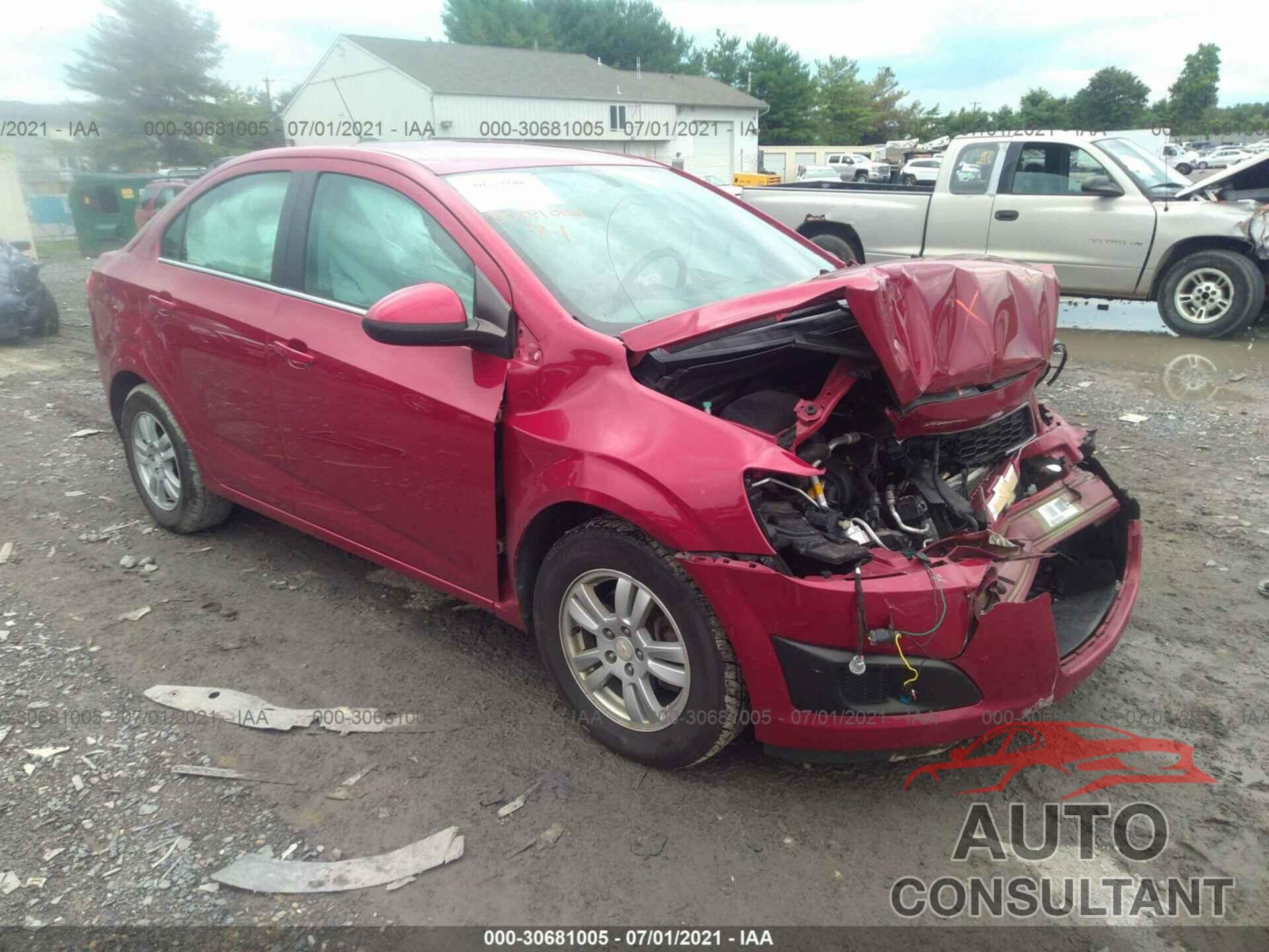 CHEVROLET SONIC 2016 - 1G1JC5SG0G4167201