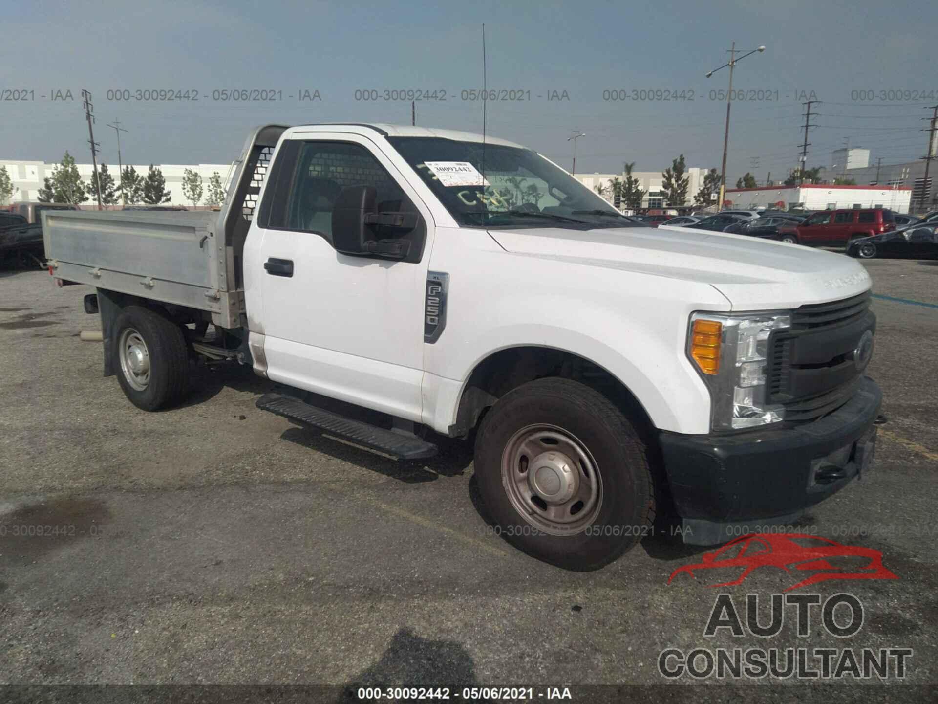 FORD SUPER DUTY F-250 SRW 2017 - 1FDBF2A60HEC86657