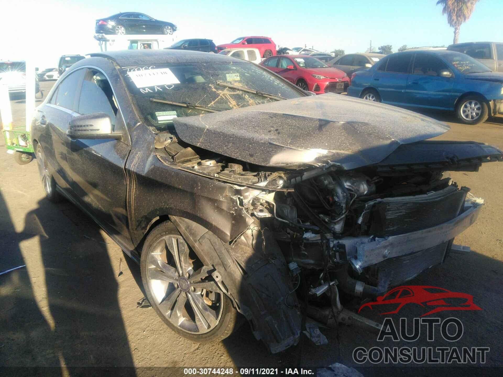 MERCEDES-BENZ CLA 2016 - WDDSJ4EB2GN372207