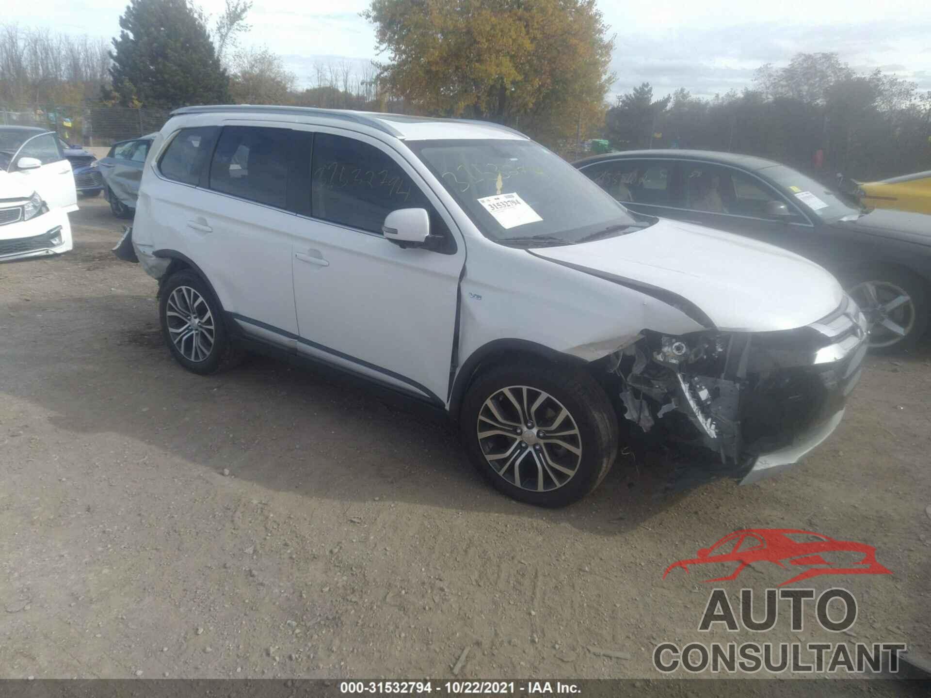 MITSUBISHI OUTLANDER 2018 - JA4JZ4AX1JZ051639