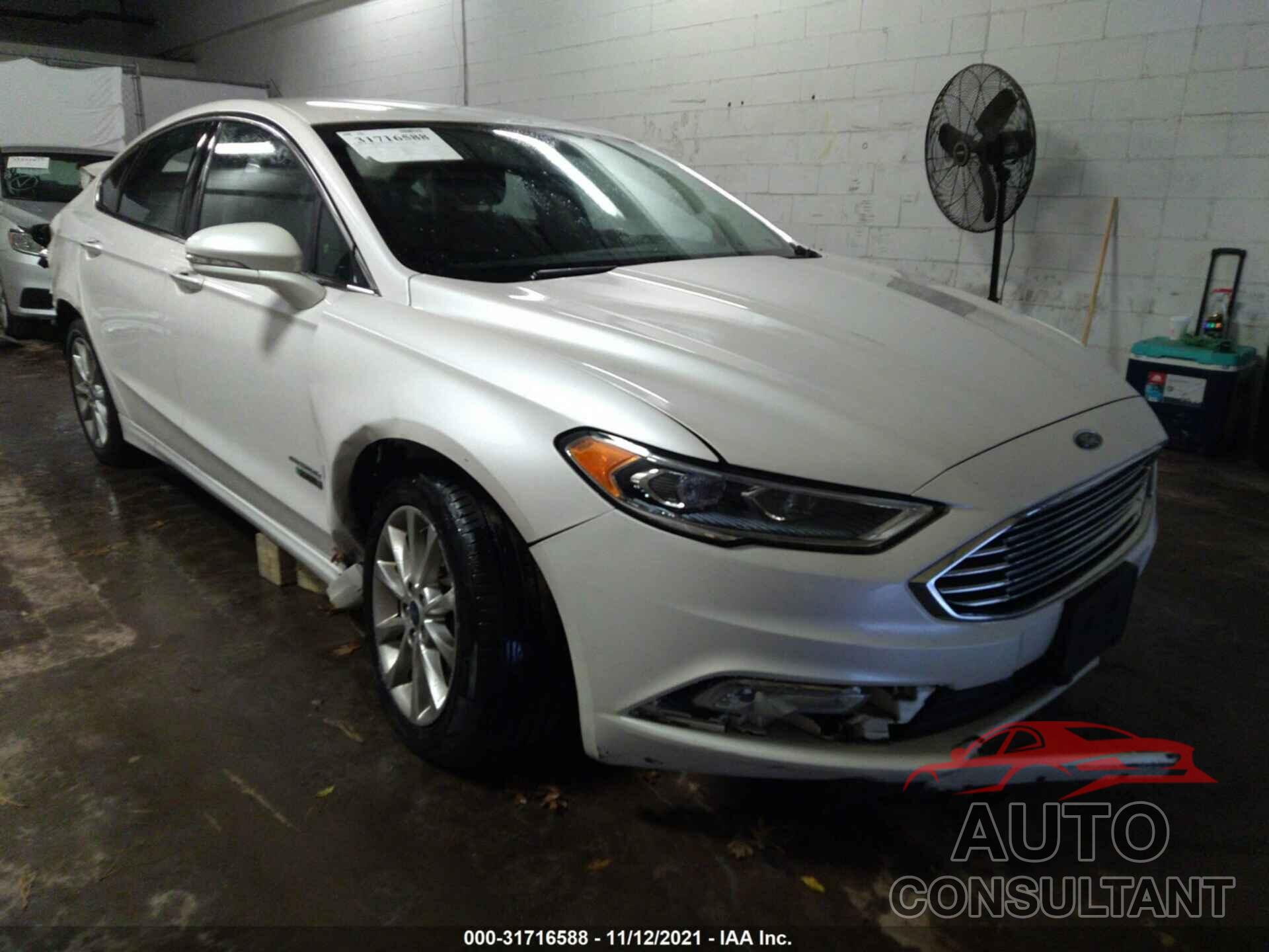 FORD FUSION ENERGI 2017 - 3FA6P0PU3HR169591