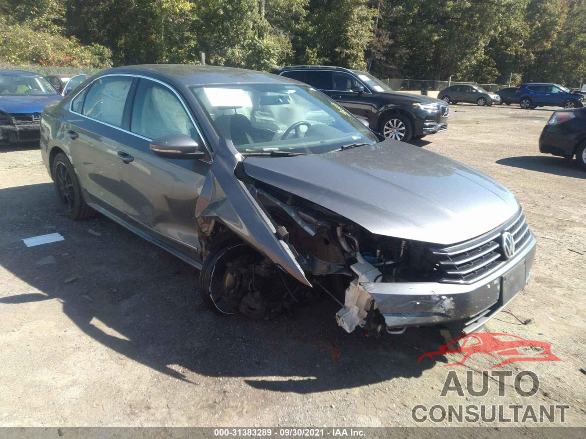 VOLKSWAGEN PASSAT 2016 - 1VWAS7A31GC013703