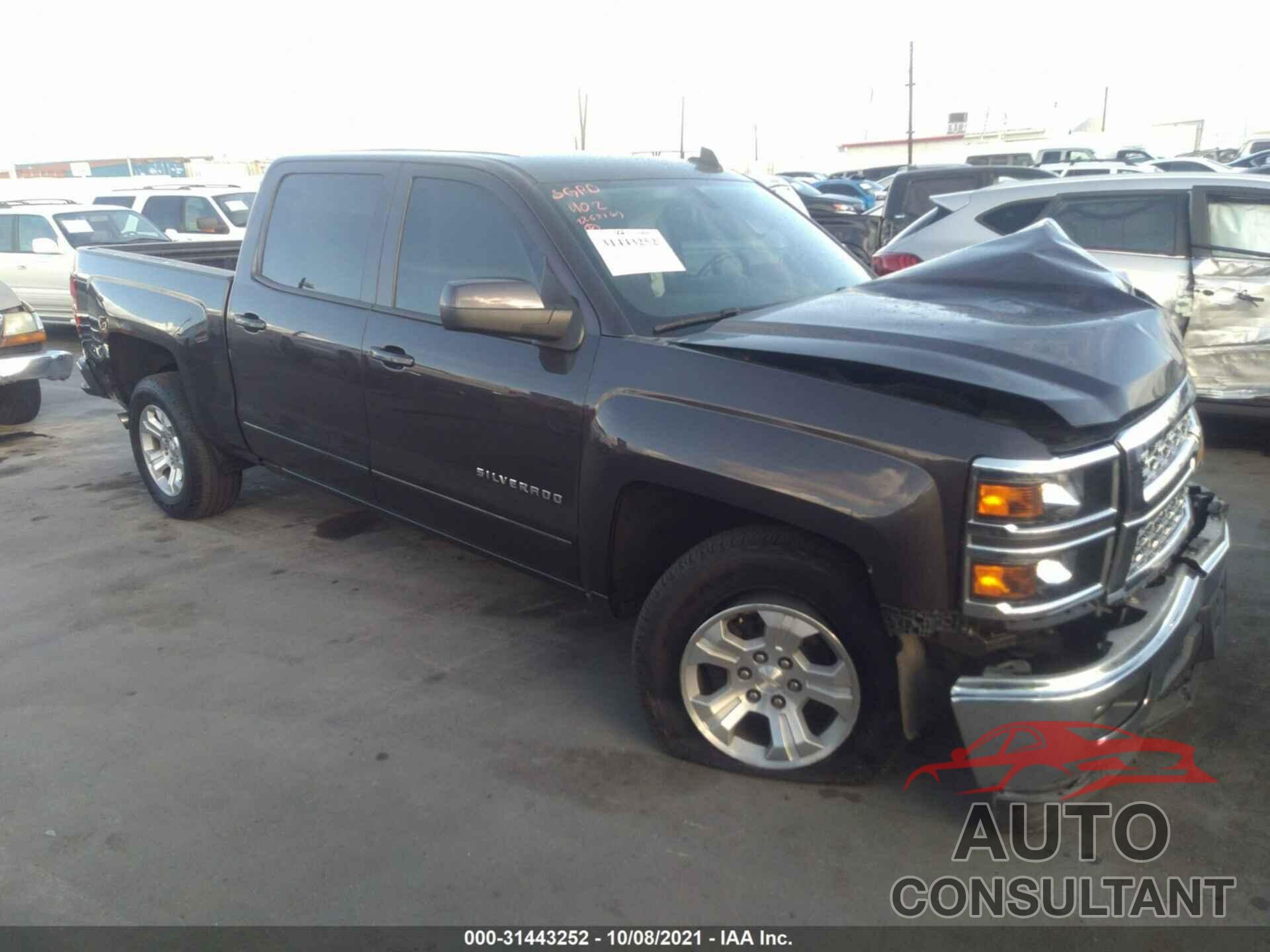 CHEVROLET SILVERADO 1500 2015 - 1HGCR2F71HA207457