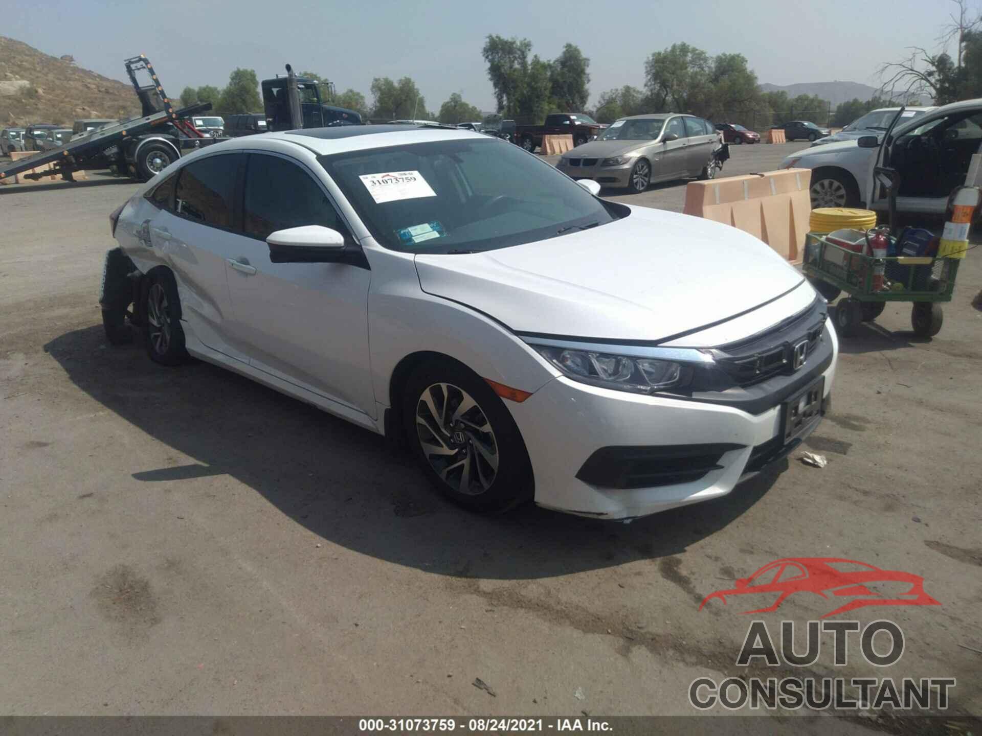 HONDA CIVIC SEDAN 2018 - 2HGFC2F71JH565342