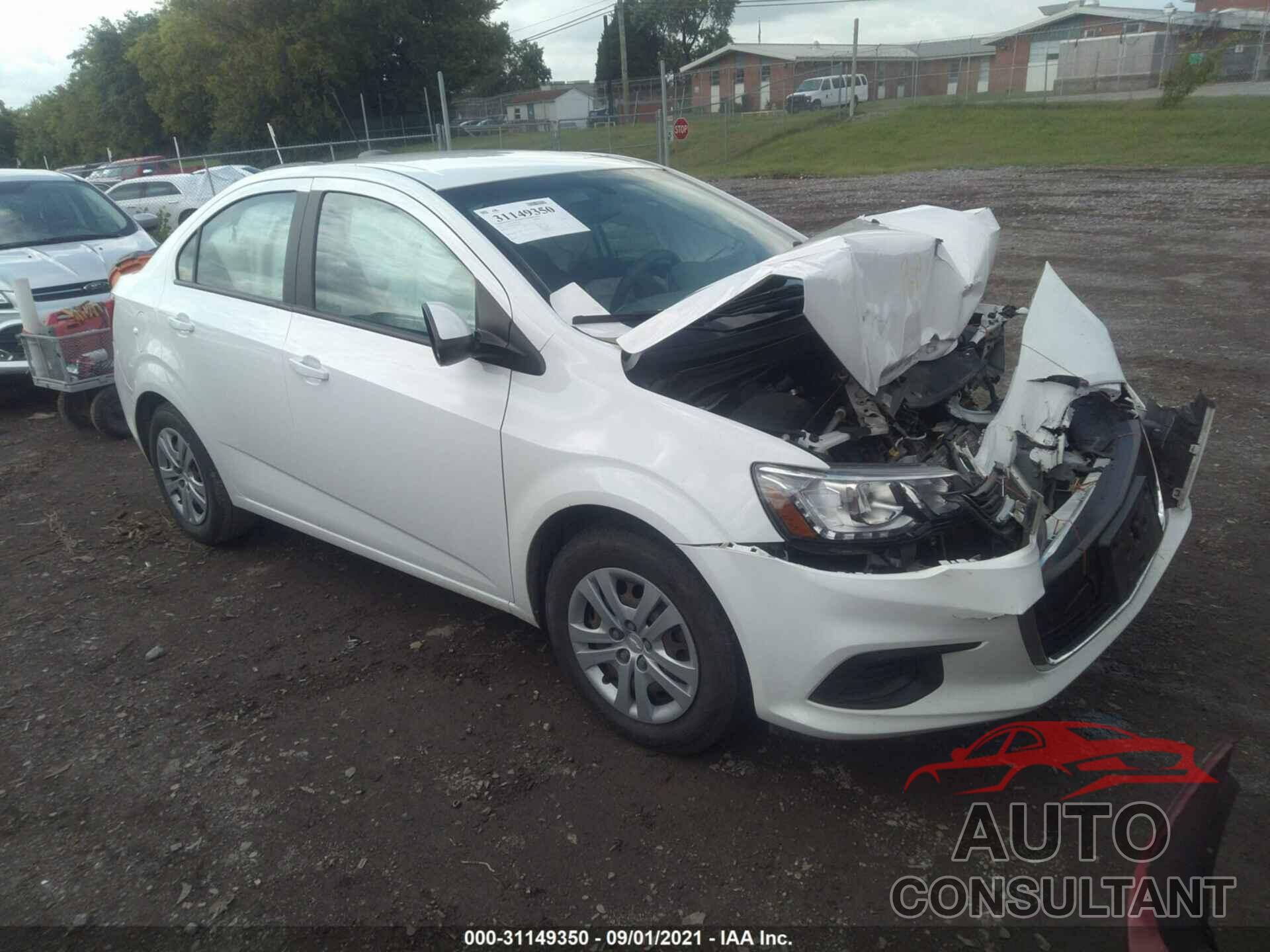 CHEVROLET SONIC 2017 - 1G1JB5SH7H4139960