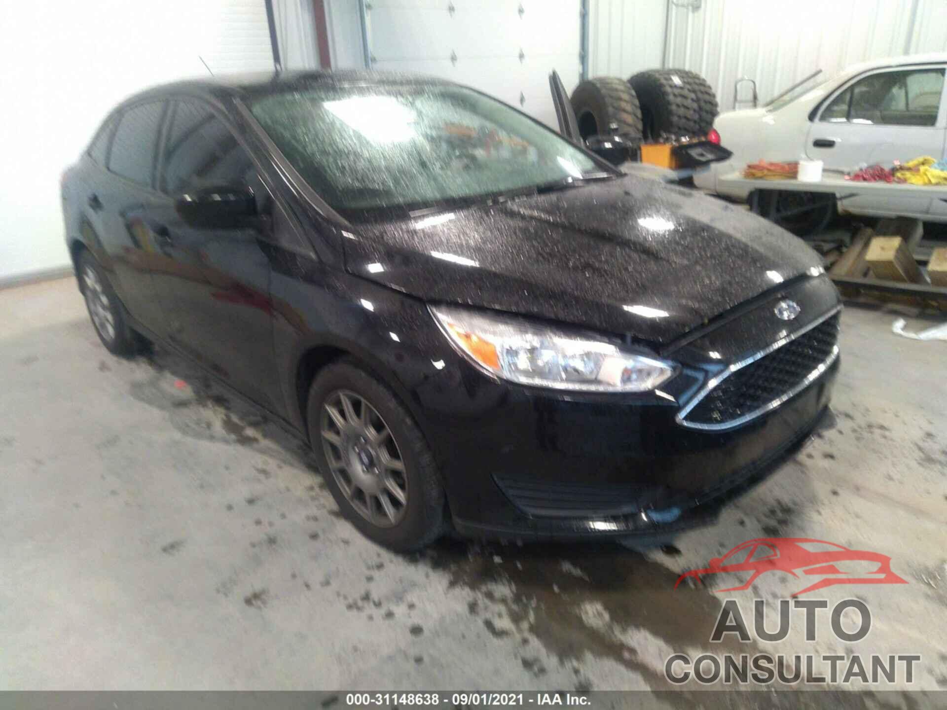 FORD FOCUS 2018 - 1FADP3F22JL212606