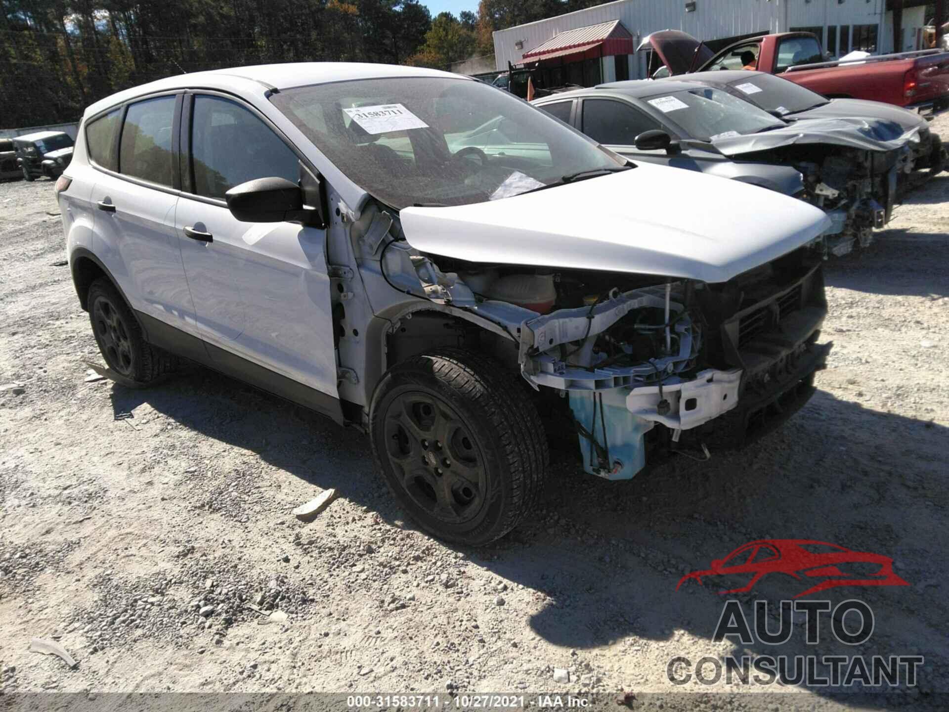 FORD ESCAPE 2018 - 1FMCU0F76JUA06736