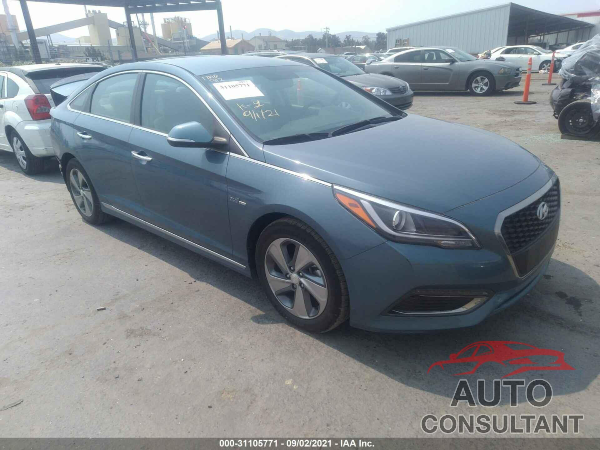 HYUNDAI SONATA HYBRID 2016 - KMHE34L17GA030380