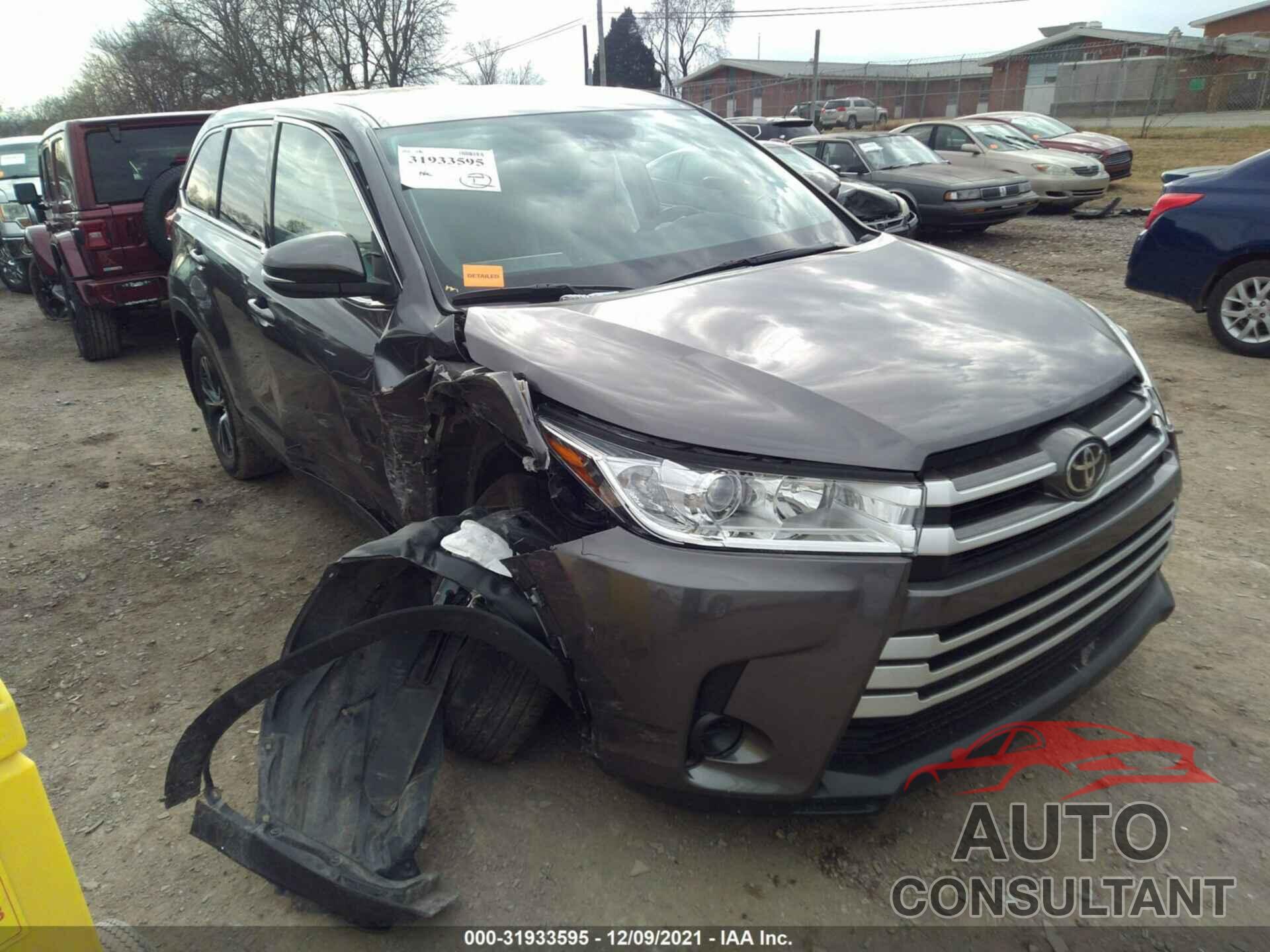 TOYOTA HIGHLANDER 2019 - 5TDBZRFH9KS710126