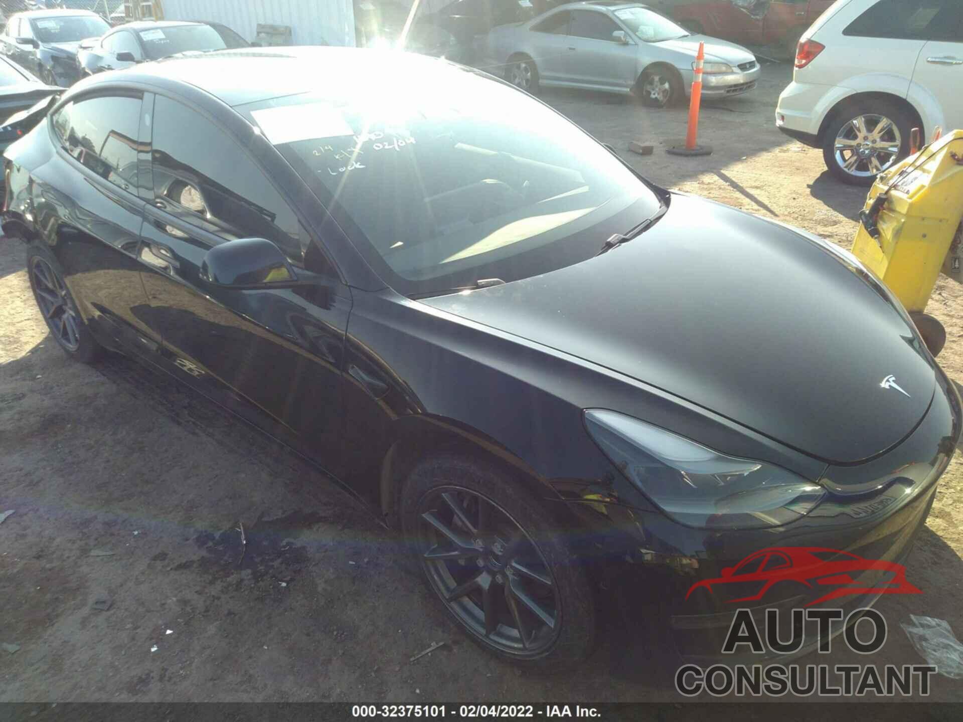TESLA MODEL 3 2021 - 5YJ3E1EA5MF922289