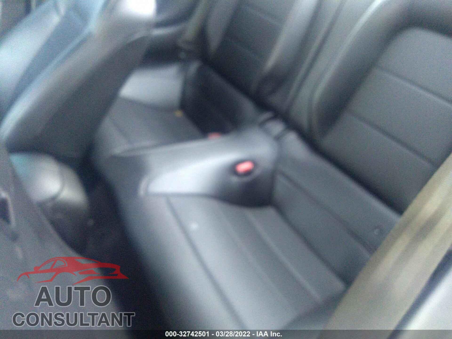 FORD MUSTANG 2021 - 1FA6P8TH4M5101062