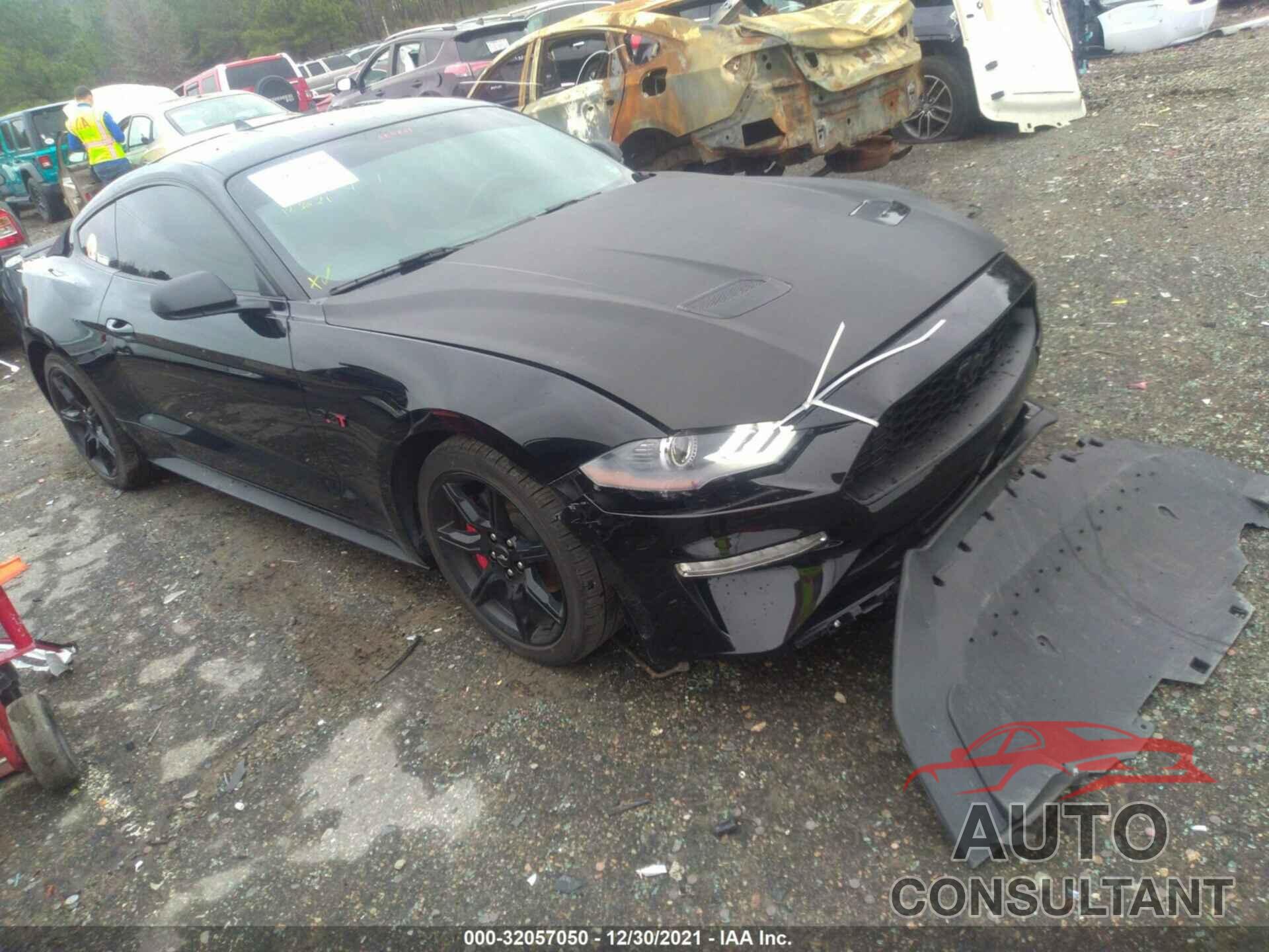FORD MUSTANG 2020 - 1FA6P8THXL5188190
