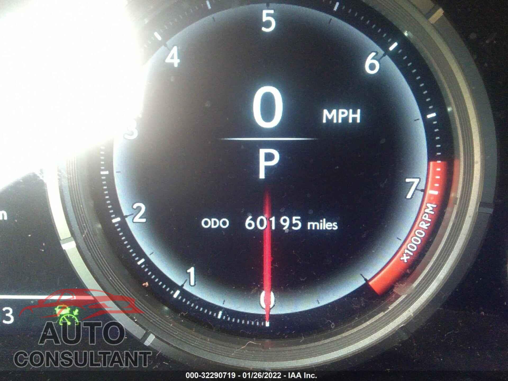 LEXUS GS 2017 - JTHCZ1BL9HA005668
